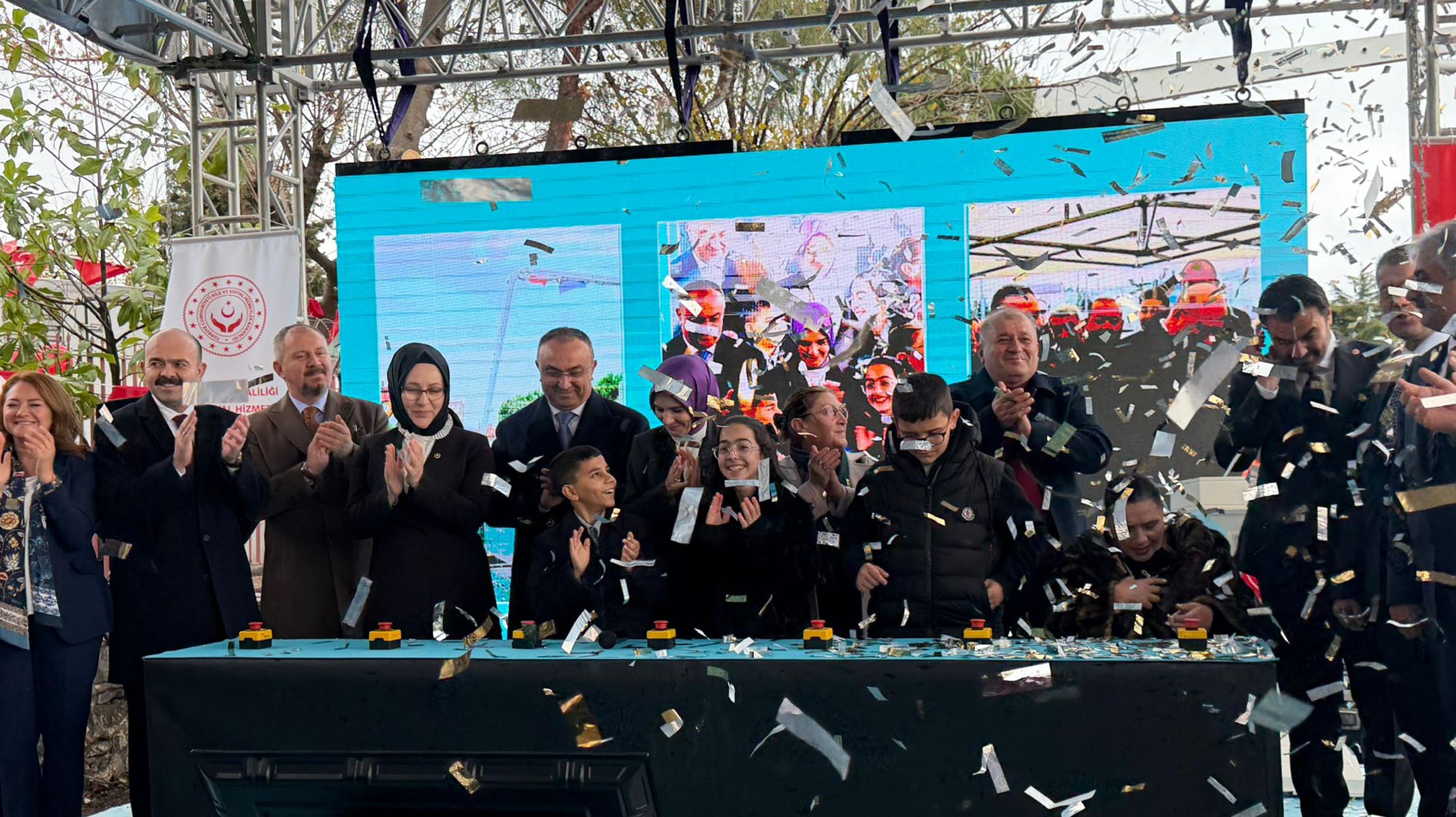 Sosyal hizmet merkezi temel atma