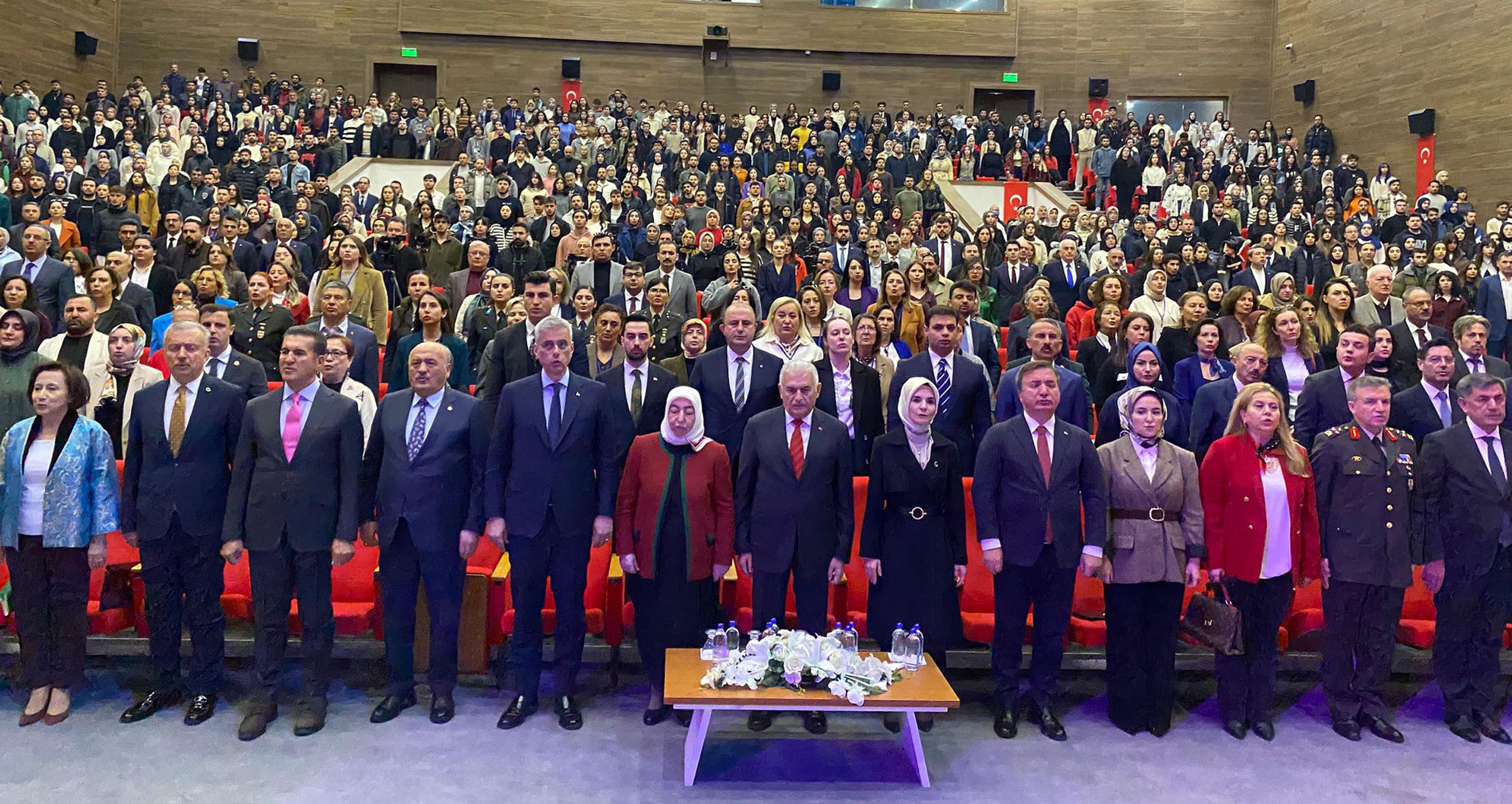 Bakan Mahinur Özdemir Göktaş