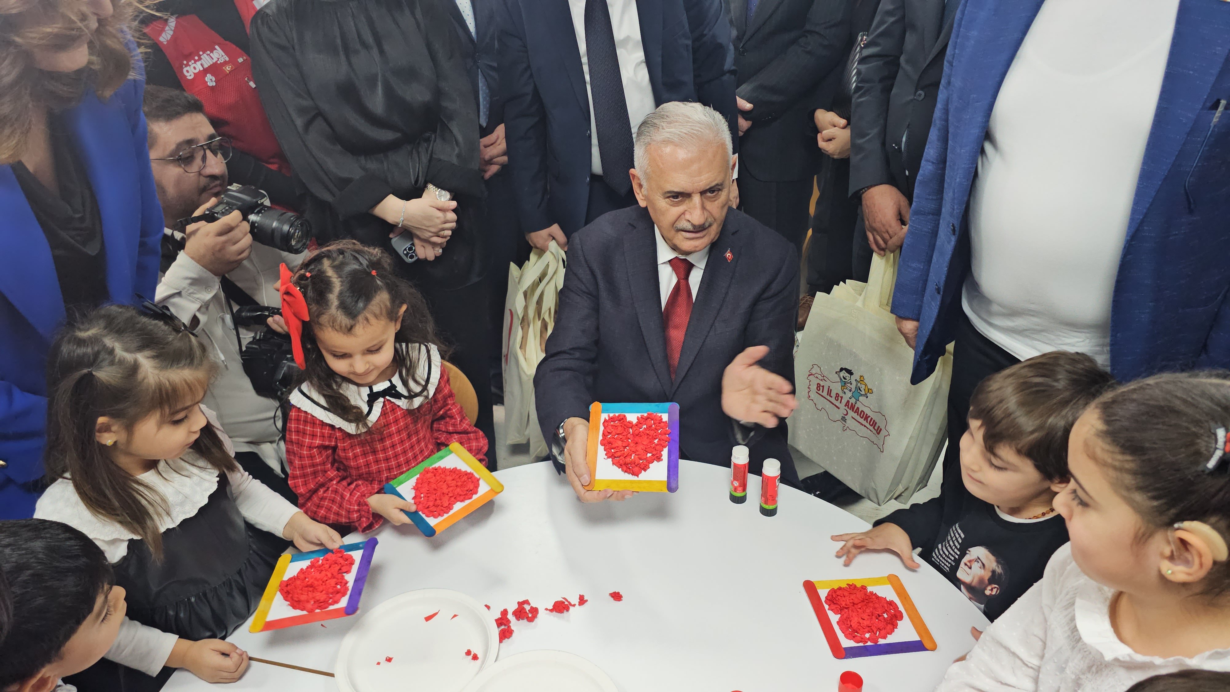 Binali Yıldırım nüfus açıklaması