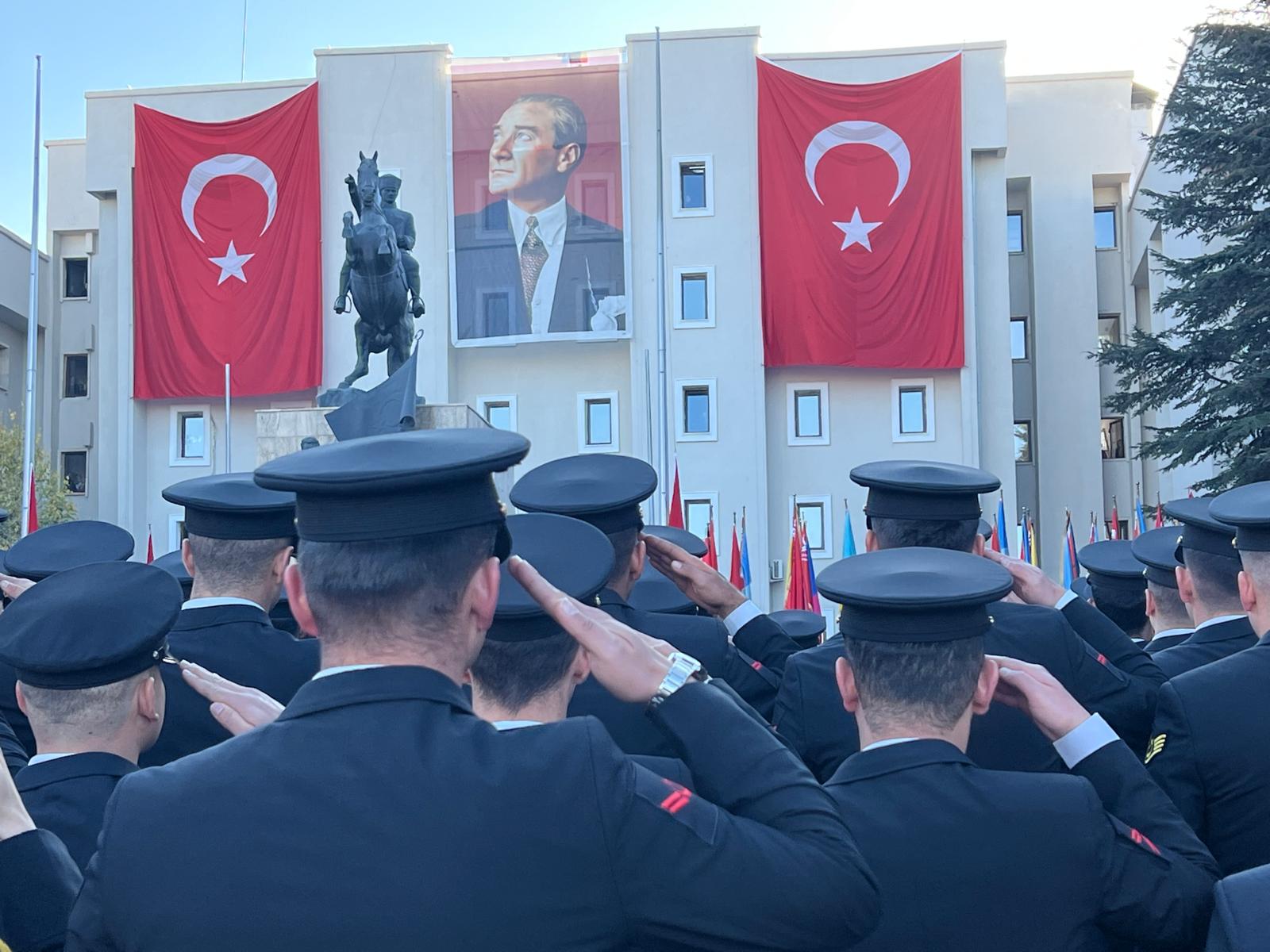 10 Kasım anma törenleri