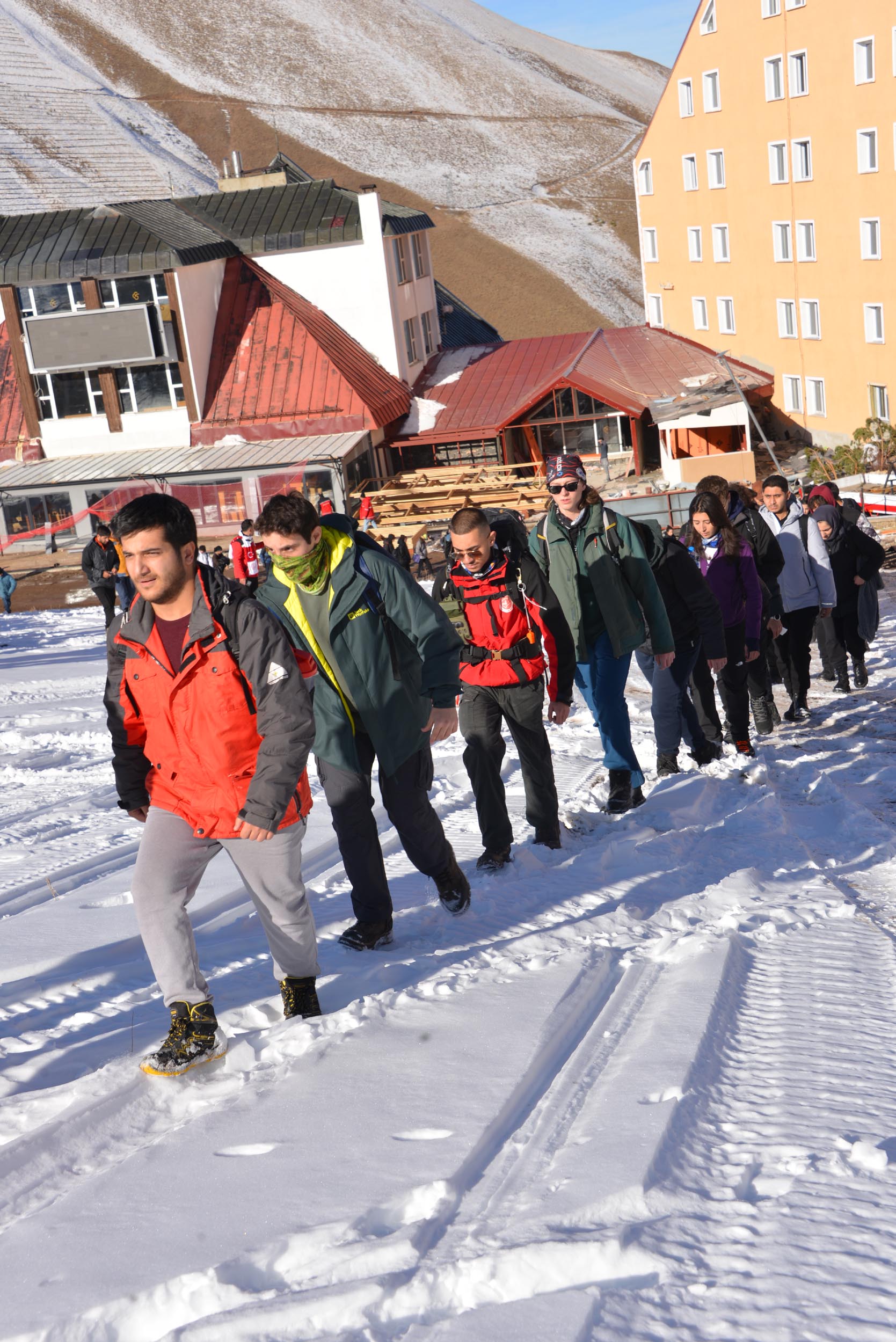 Şiddet Karşıtı Pankartlar