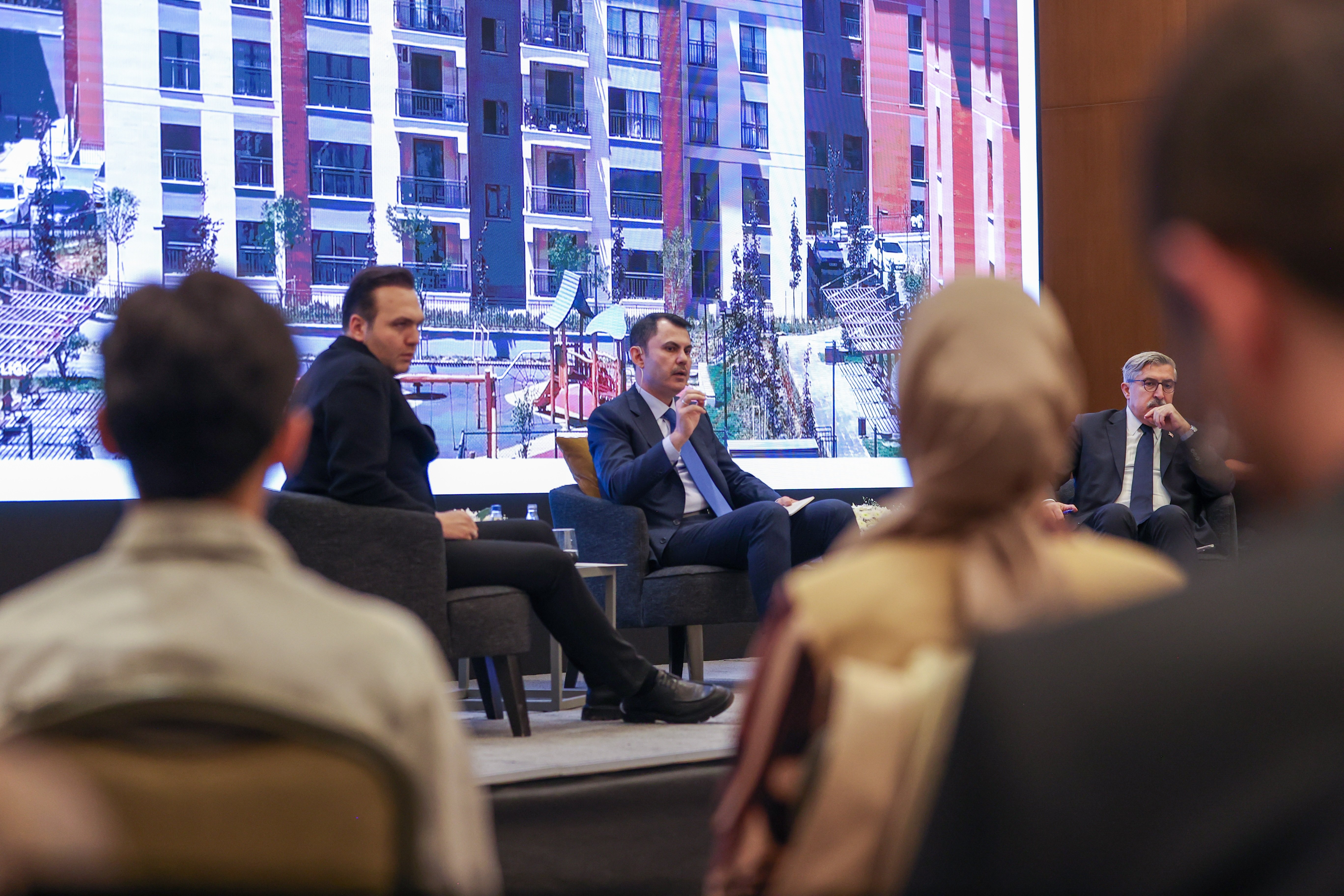 Deprem bölgesi yeniden inşa çalışmaları