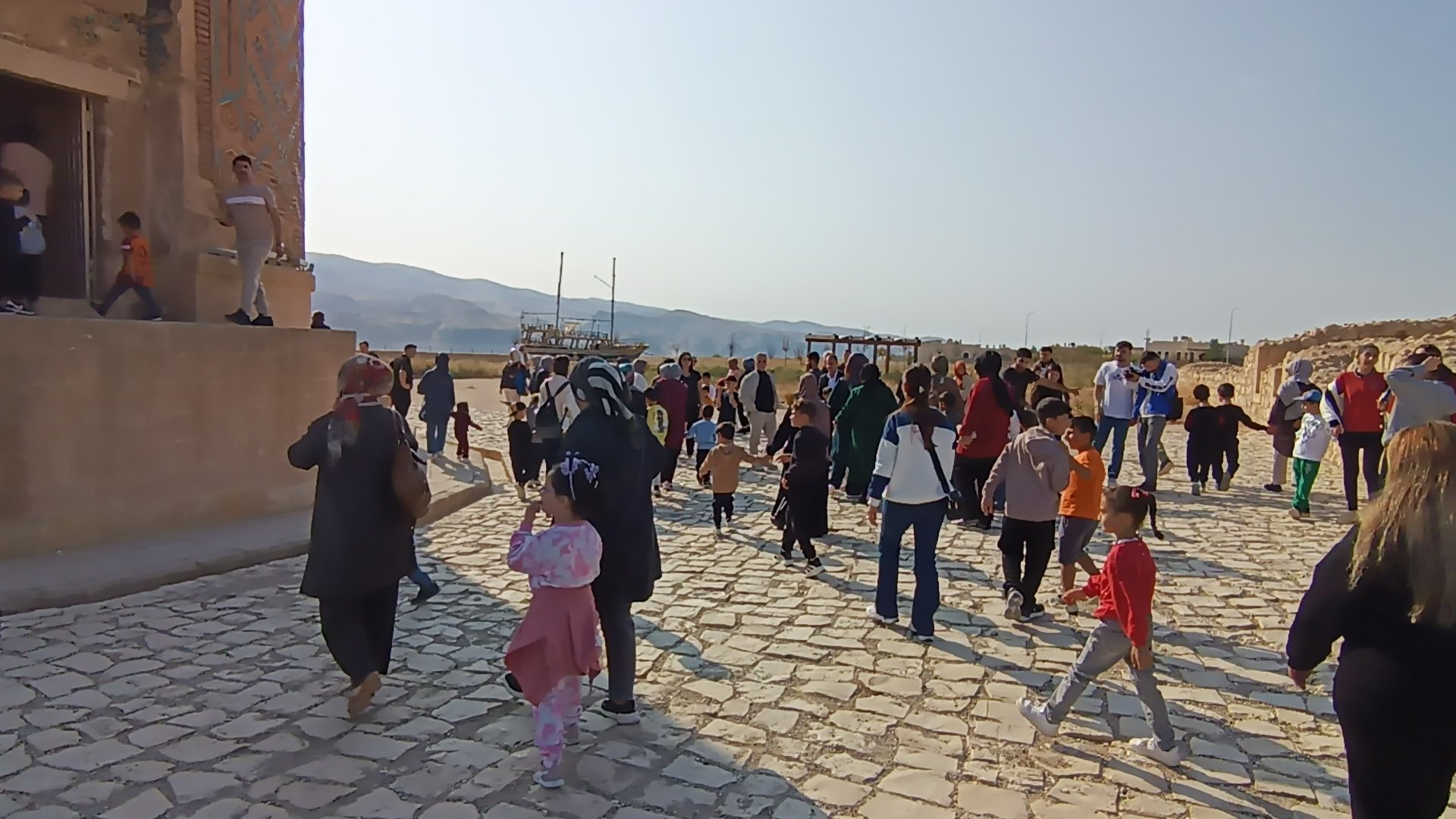 Zeynel Bey Türbesi Dicle