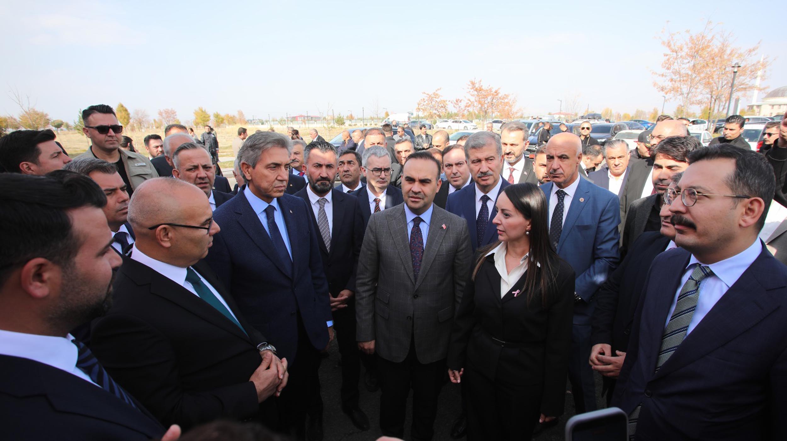 Bakan Kacır Ağrı Ziyareti