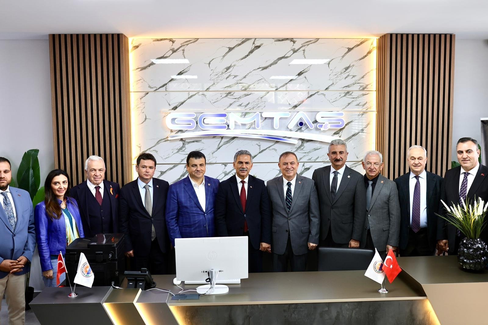 Gökan Zeybek CHP Belediye Başkanları