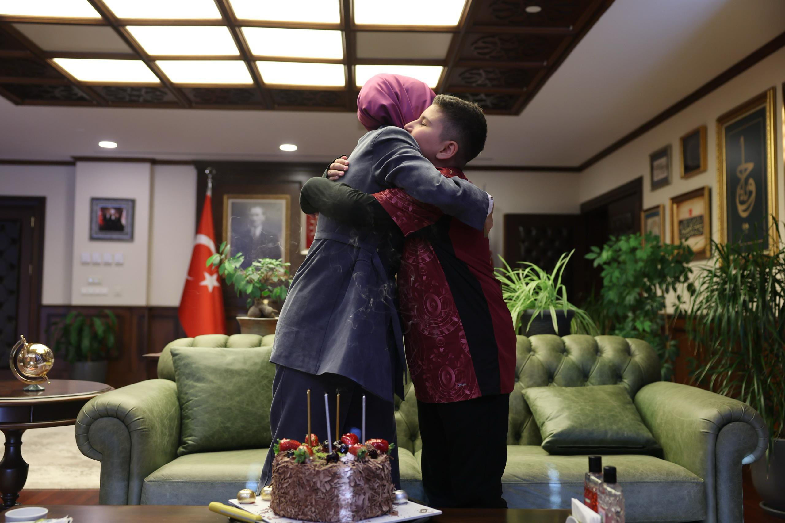 Bakan Göktaş şehit oğlu doğum günü