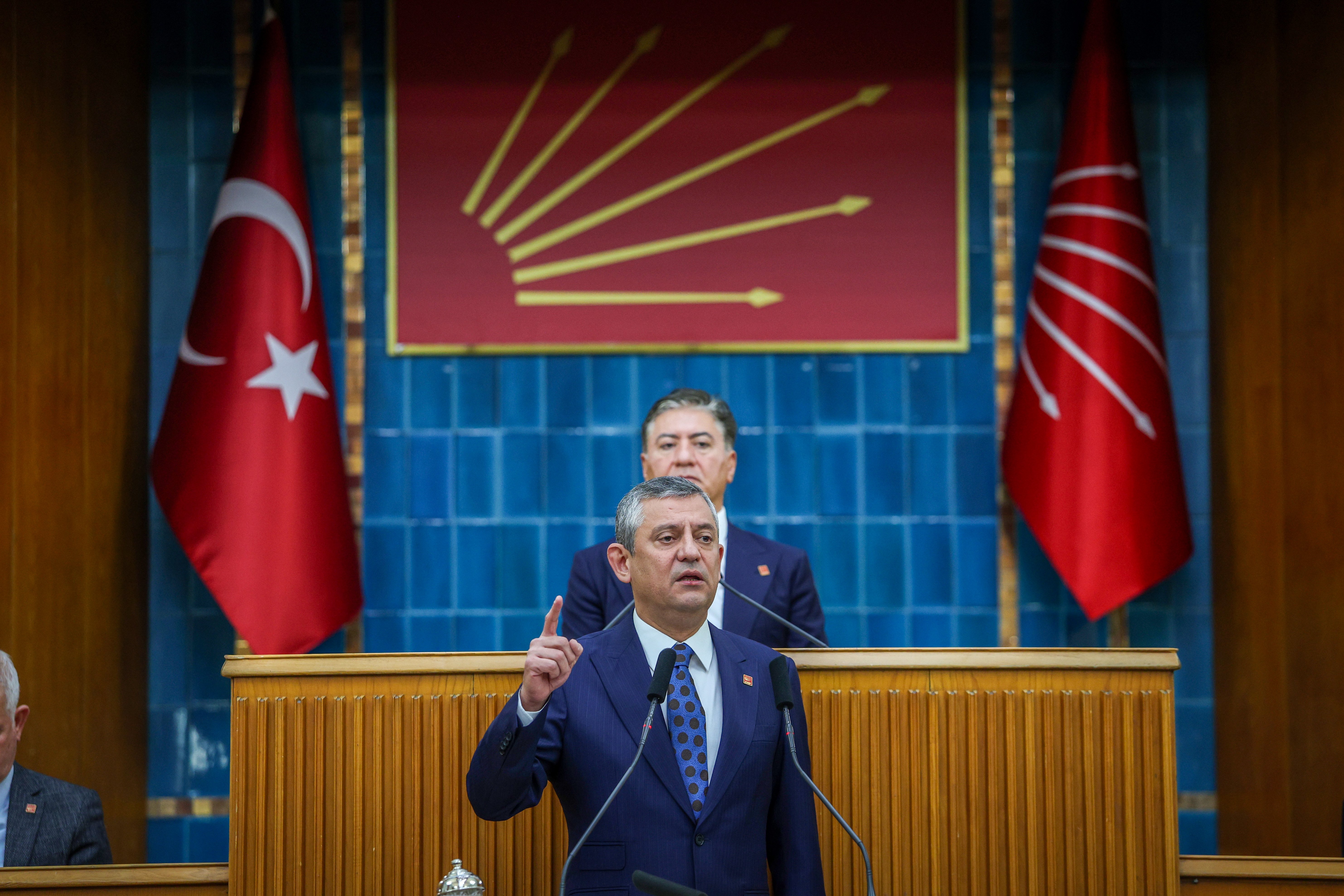 Özgür Özel grup toplantısı