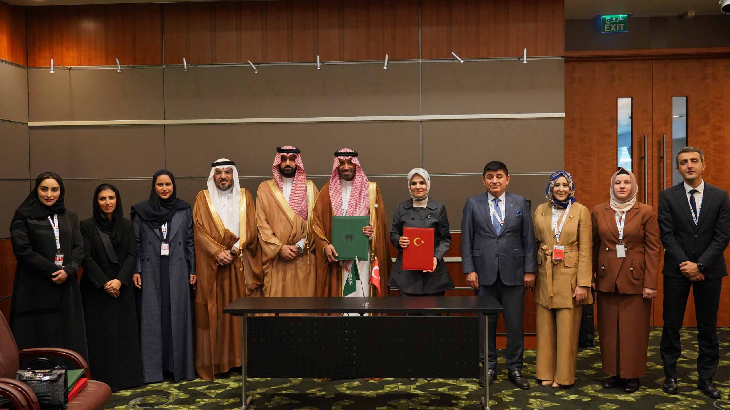 Bakan Göktaş Katar Bakanı ile görüşme