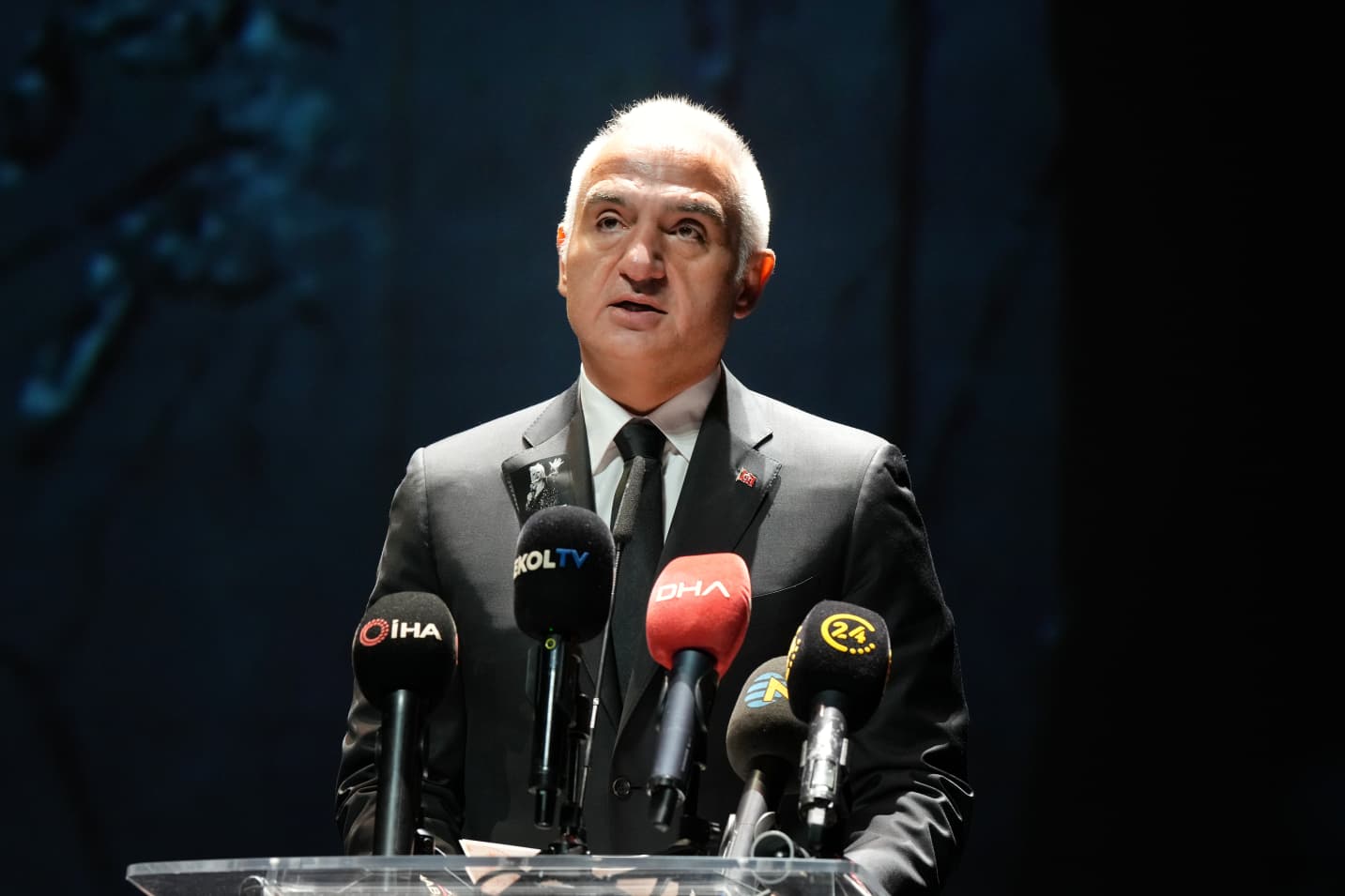 Emel Sayın konuşma