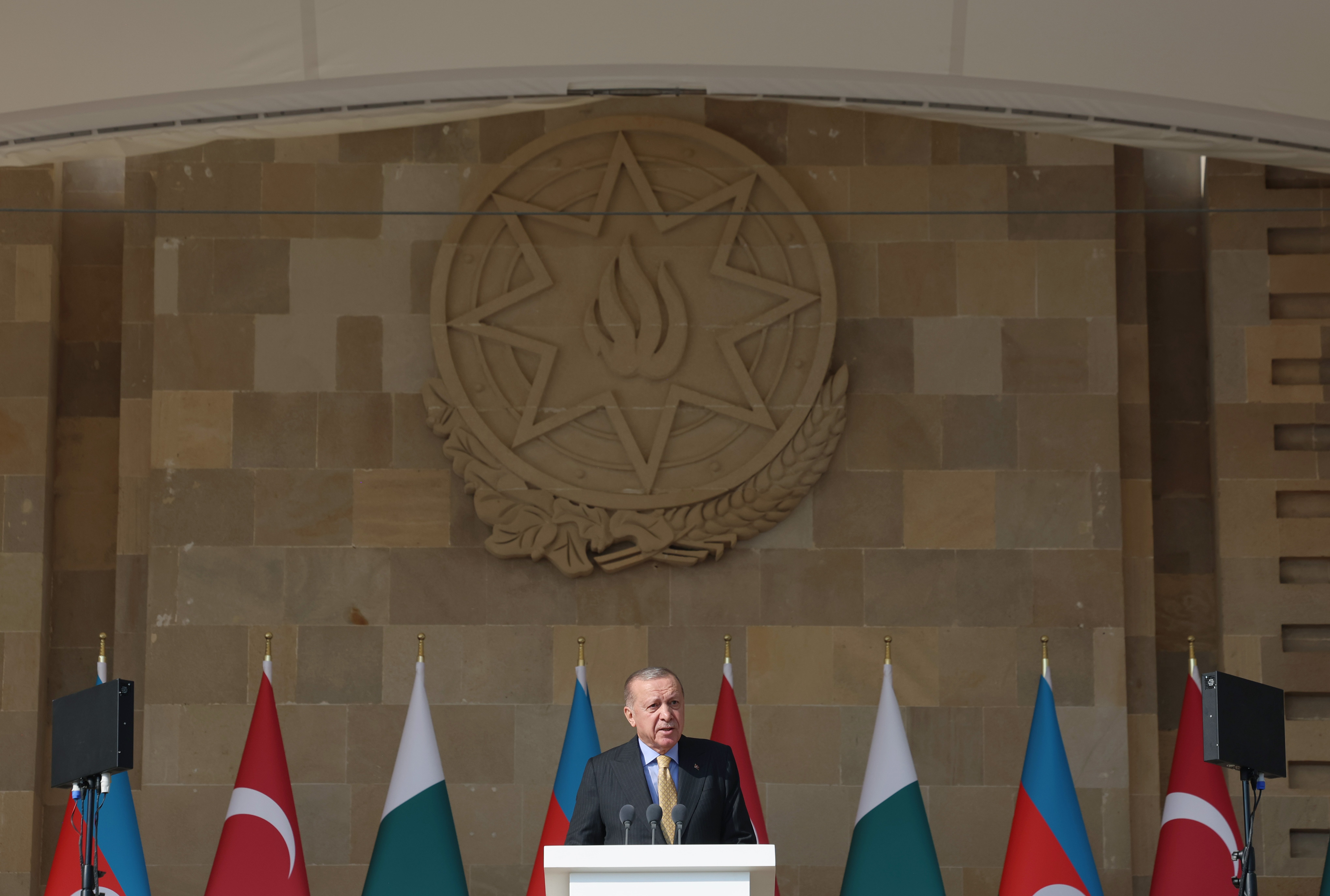 Cumhurbaşkanı Erdoğan Bakü töreni