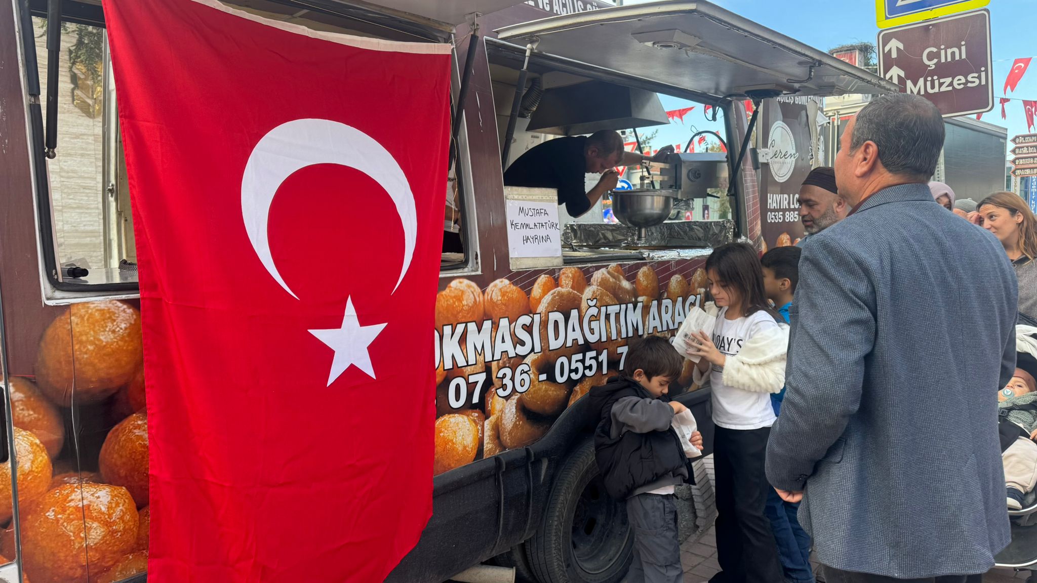 İznik halkı lokma kuyruğu