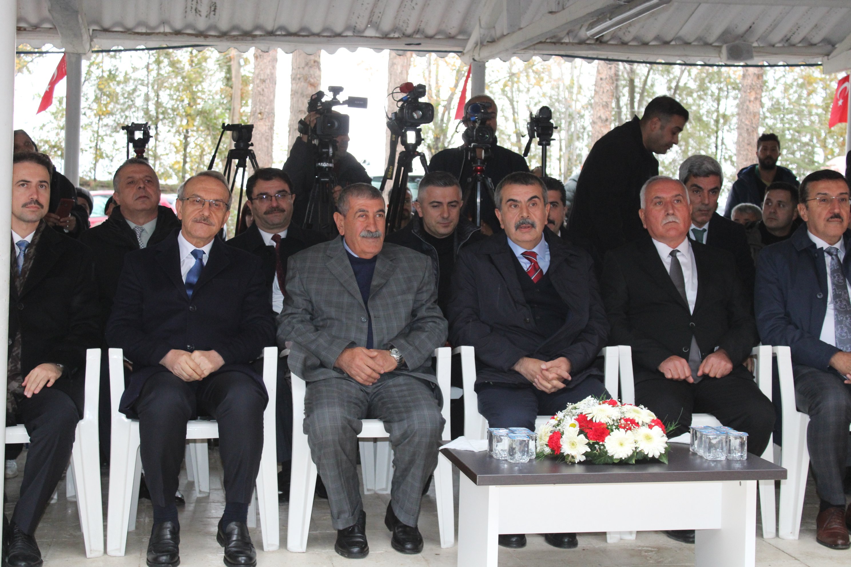 Bakan Tekin öğretmenler