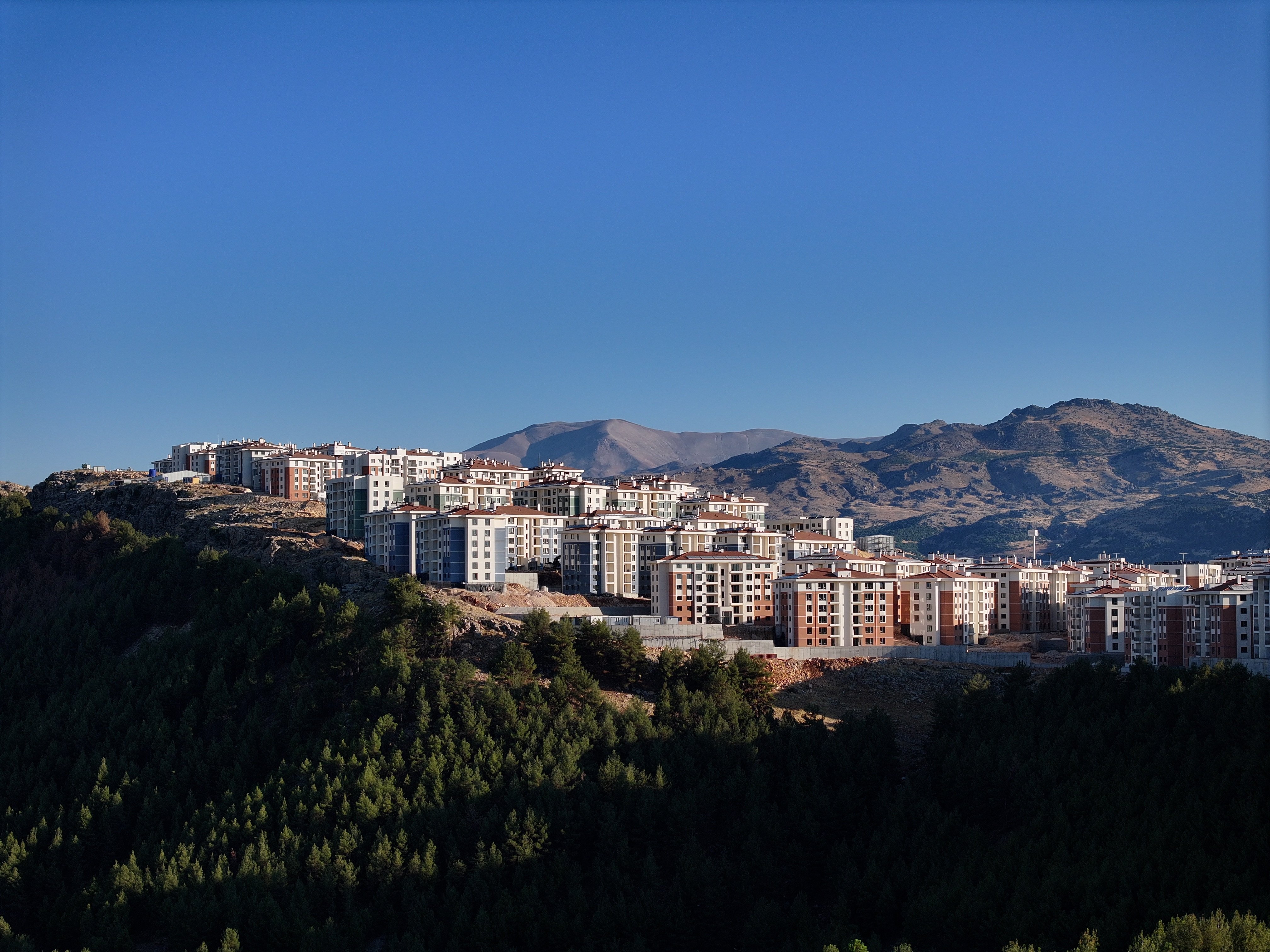 Afet konutları teslim