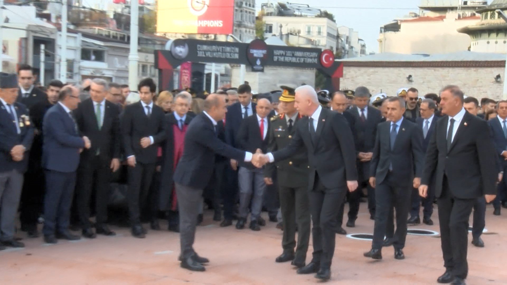 Taksim Meydanı Atatürk Anma Töreni