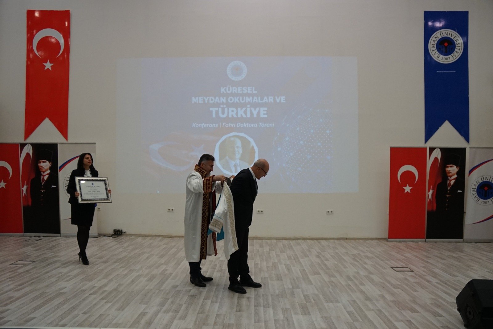 Bakan Şimşek Teknoloji Yatırımlarını Anlatıyor