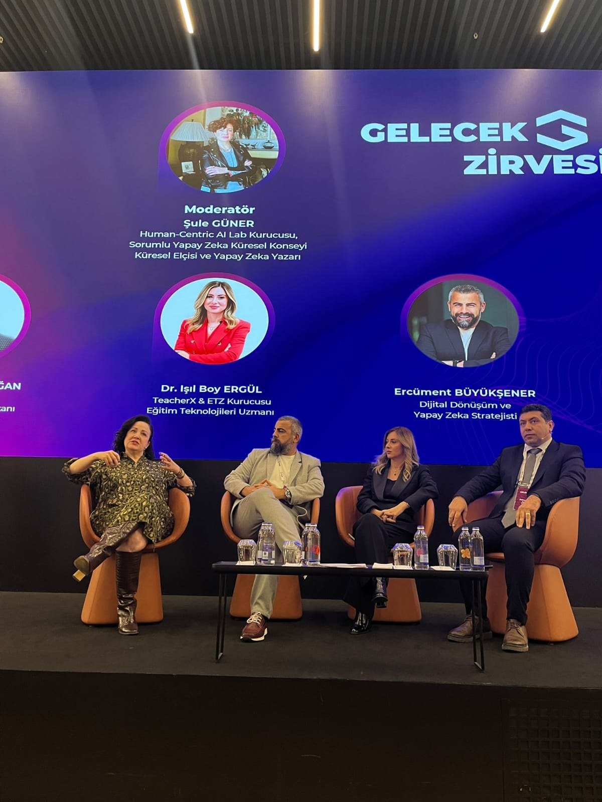 Gelecek Zirvesi Katılımcıları