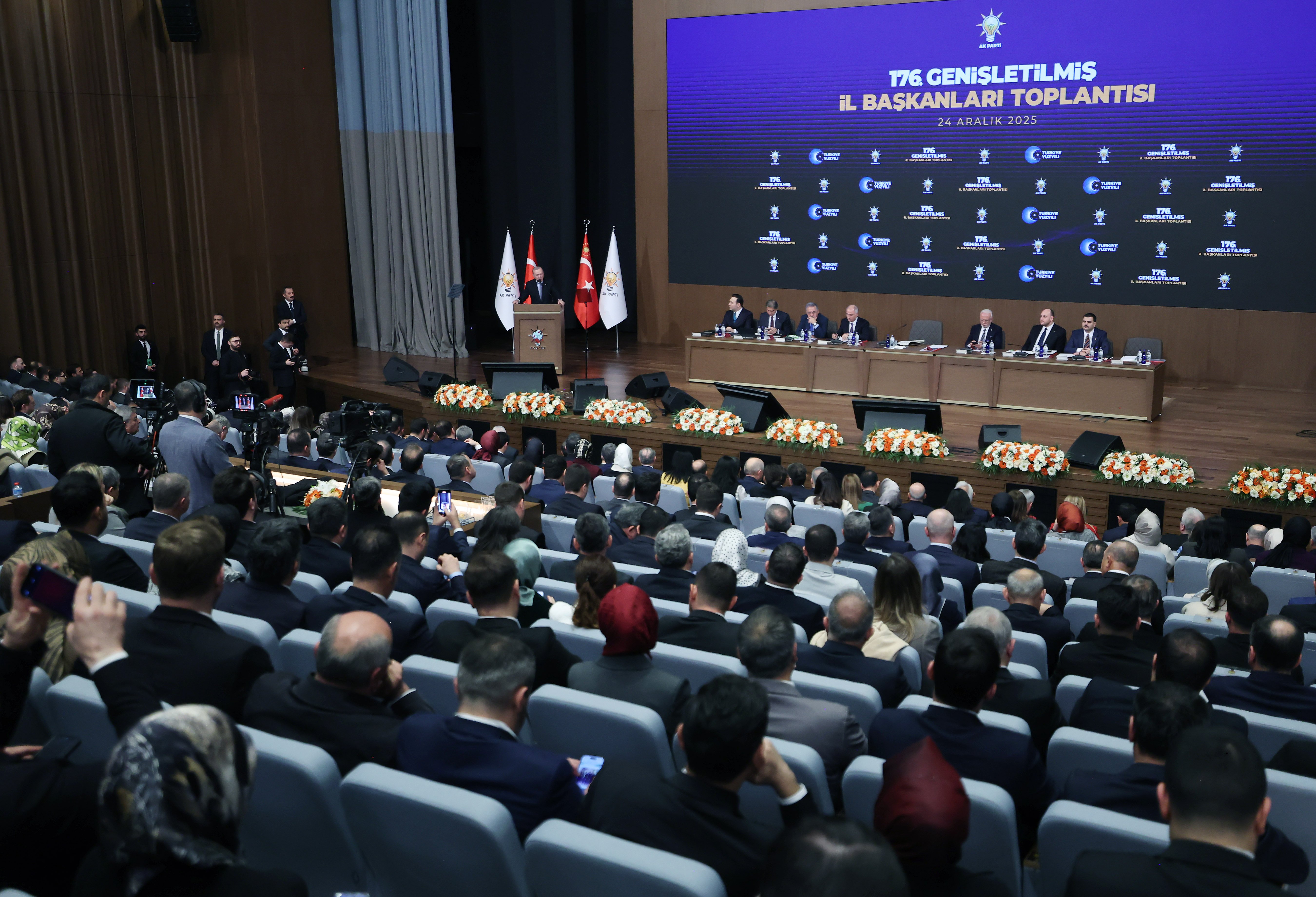 Cumhurbaşkanı Erdoğan AK Parti Toplantısında