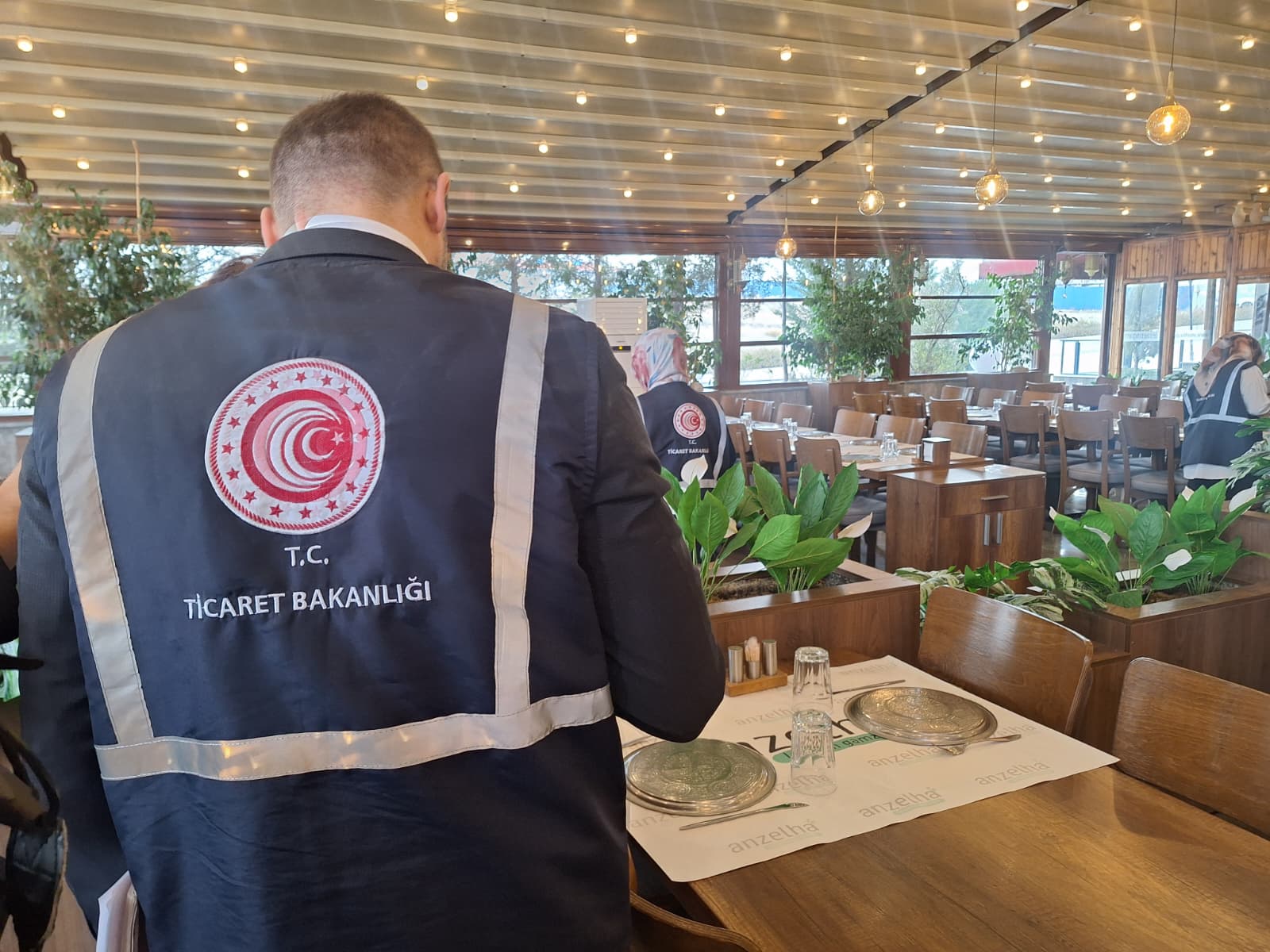 Ankara Ticaret İl Müdürü Elif Tan açıklama yapıyor