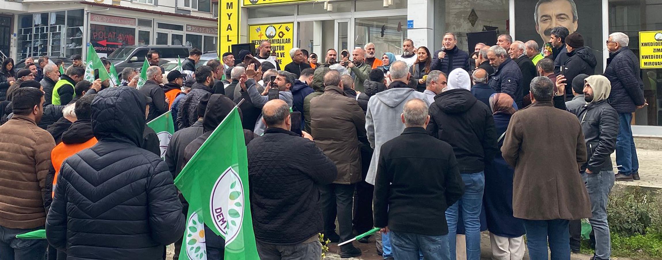 DEM Parti Ekmek ve Barış İçin Bütçe yürüyüşü