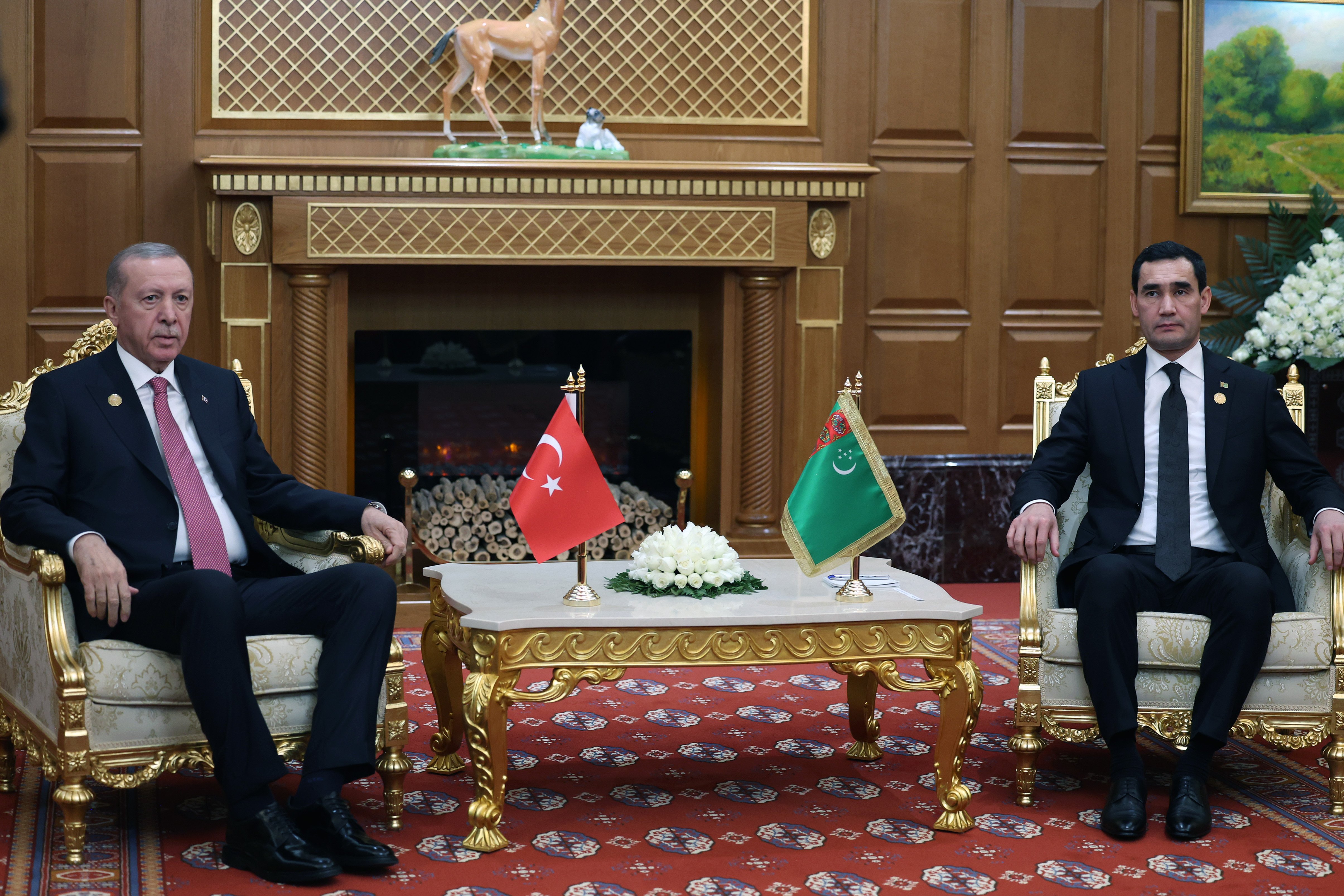 Cumhurbaşkanı Erdoğan Türkmenistan Cumhurbaşkanı Berdimuhammedov ile görüşme