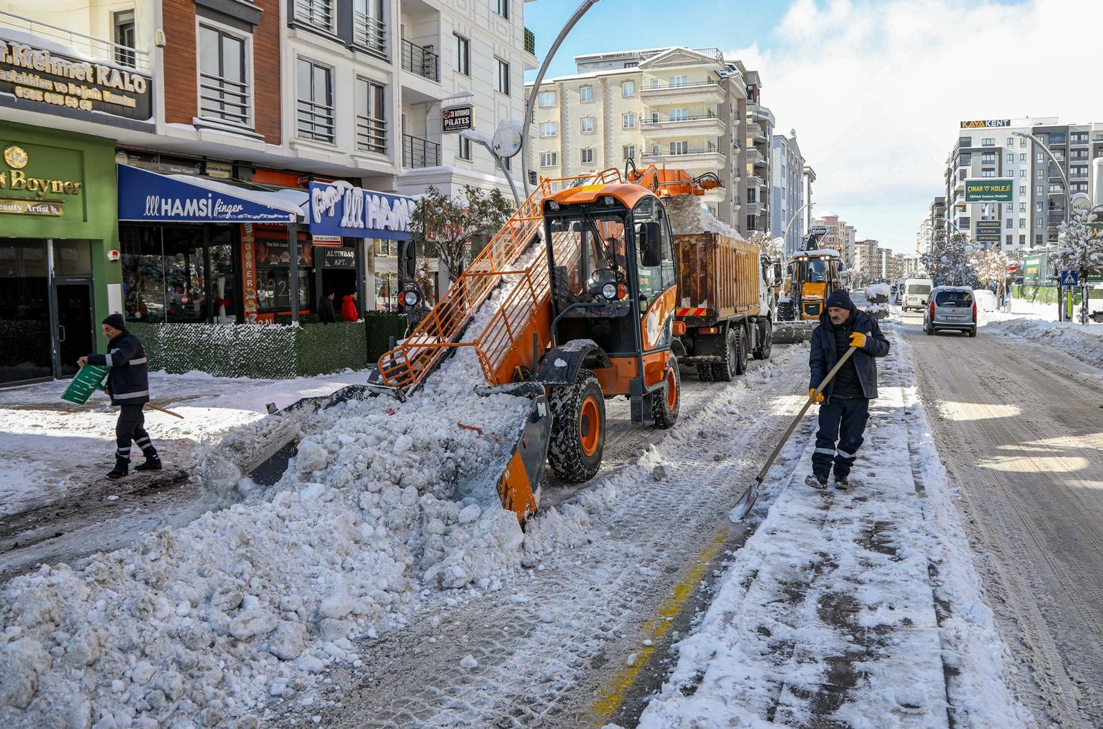 Van Büyükşehir Belediyesi kar ekipmanları