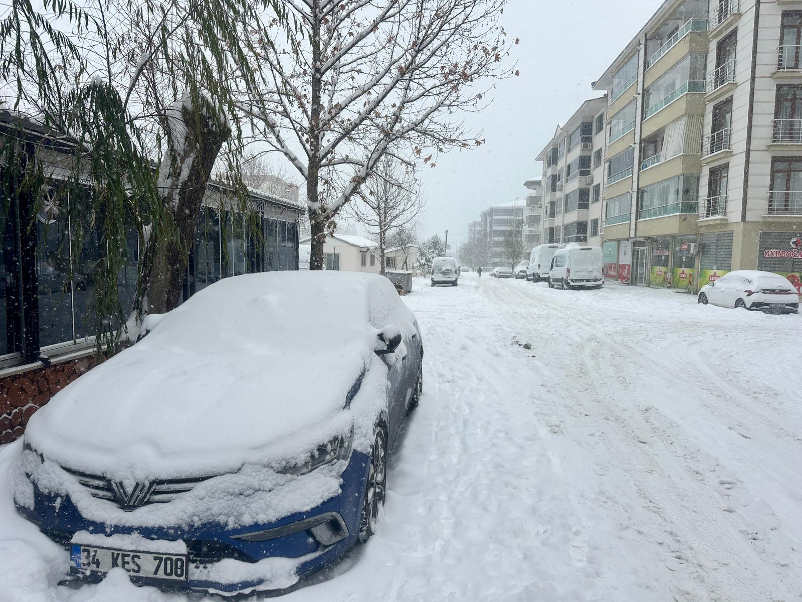Tunceli kar yağışı köy yolu kapalı