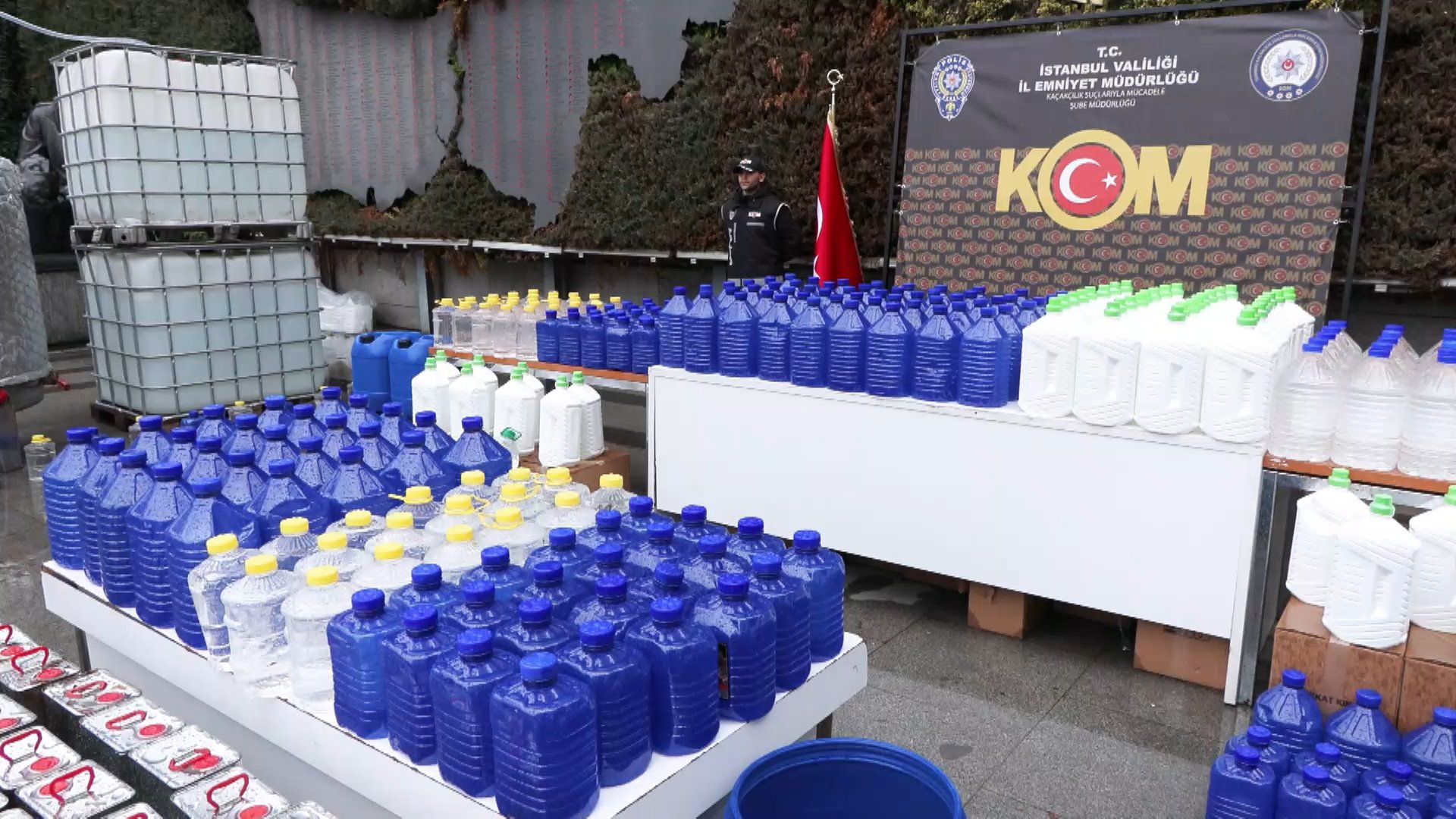 İstanbul Emniyet Müdürlüğü Kaçak Alkol Operasyonu