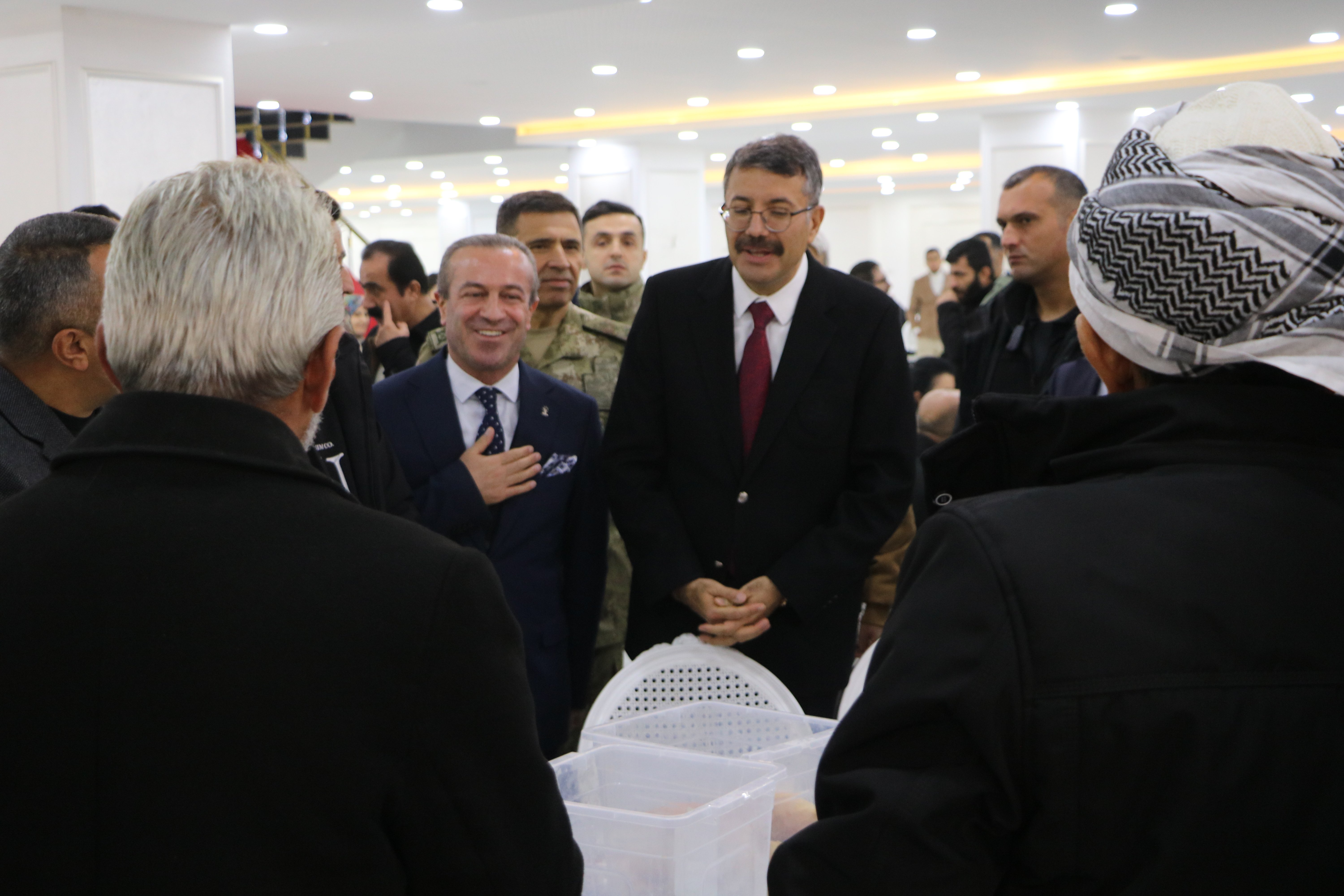 Yüksekova şehit aileleri programı katılımcıları