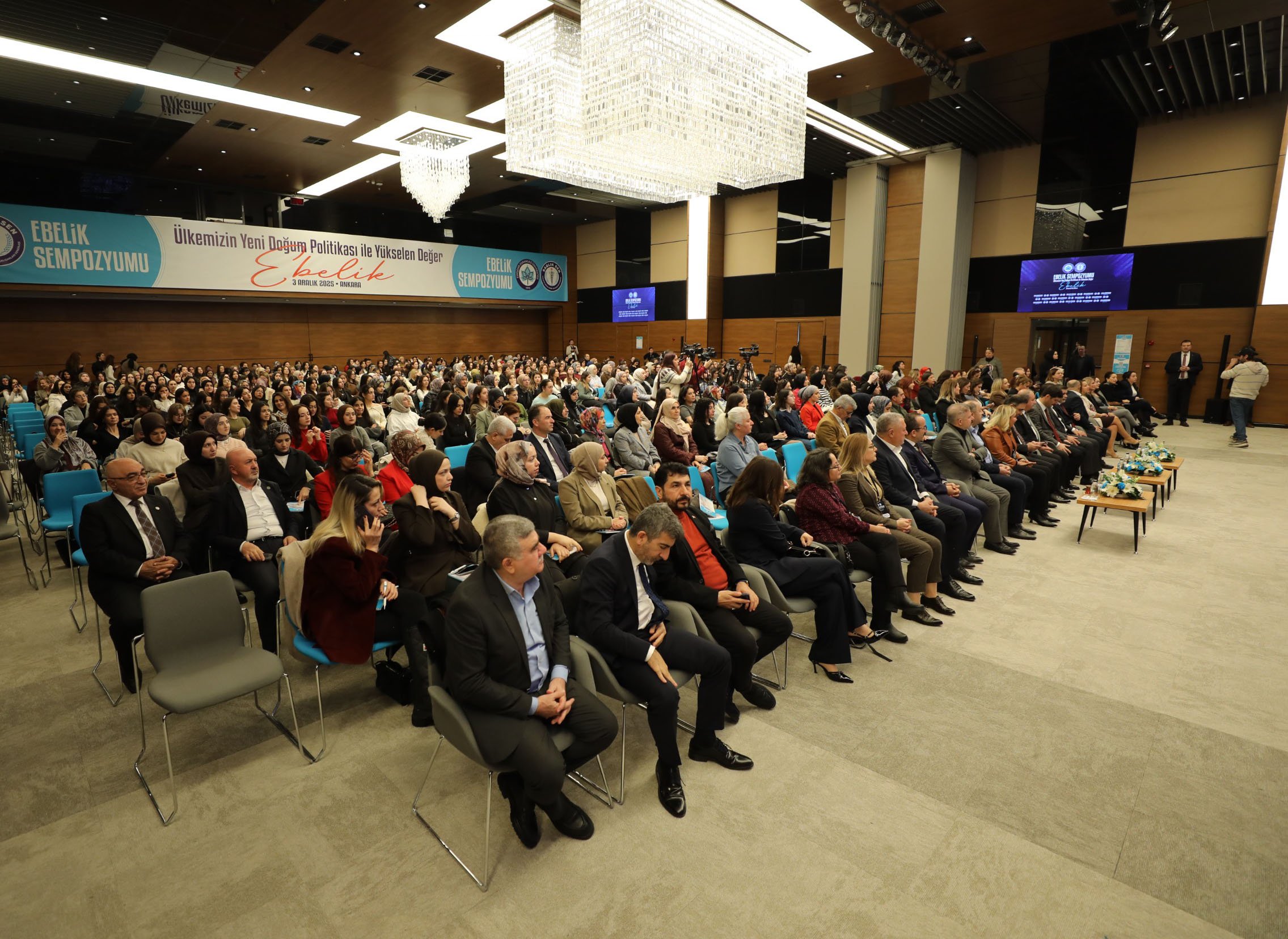 Sağlık-Sen Ebelik Sempozyumu