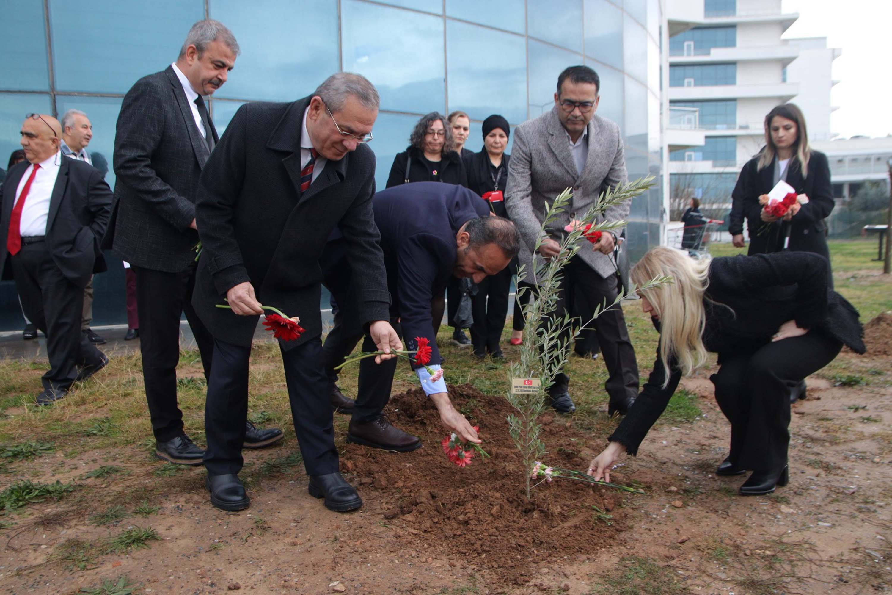 Muğla İl Sağlık Müdürü Eriş Başaran Akça konuşma yapıyor