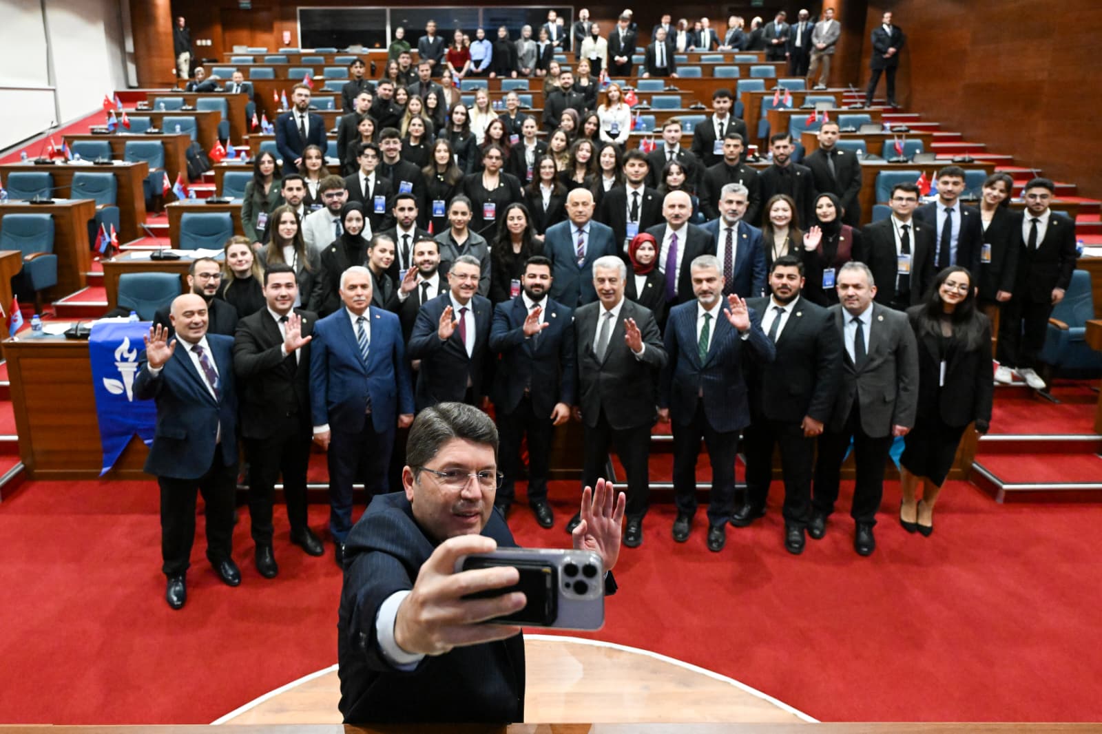 Adalet Bakanı Yılmaz Tunç konuşma yapıyor