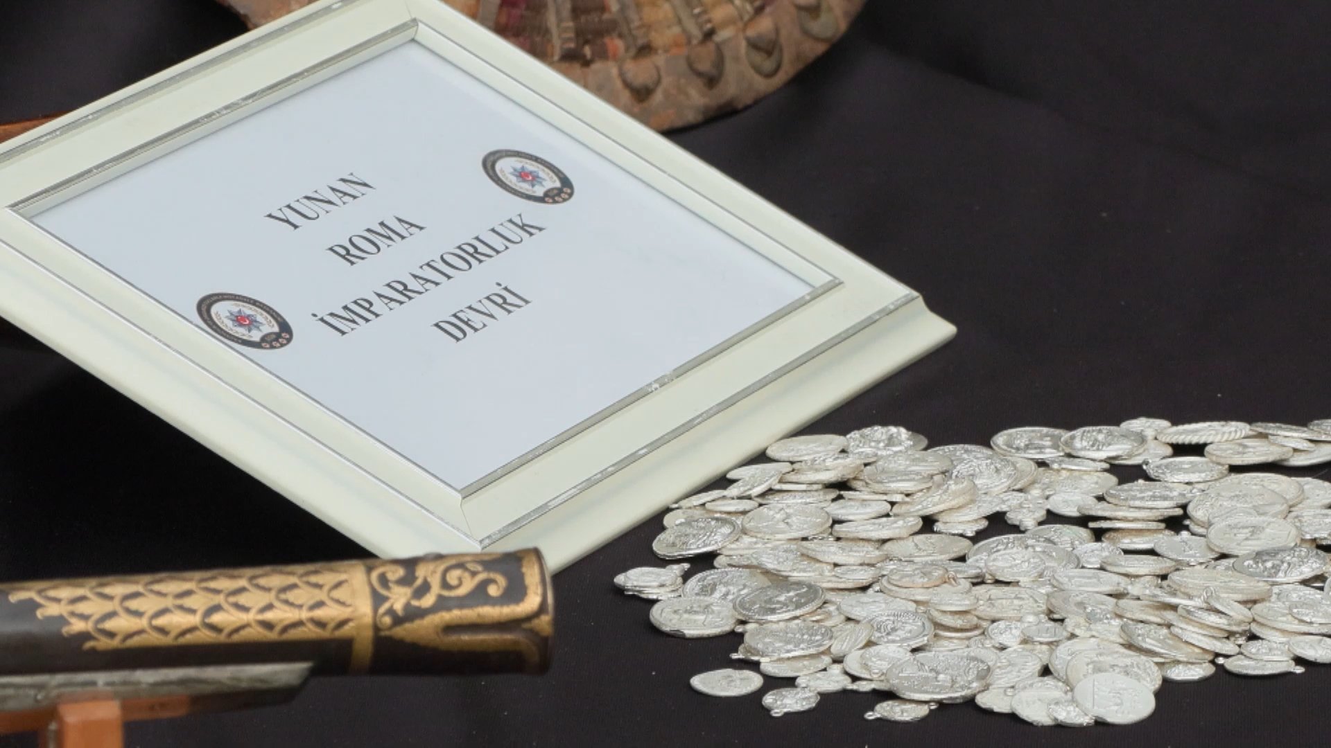 İstanbul Emniyet Müdürlüğü Vatan yerleşkesinde sergilenen eserler