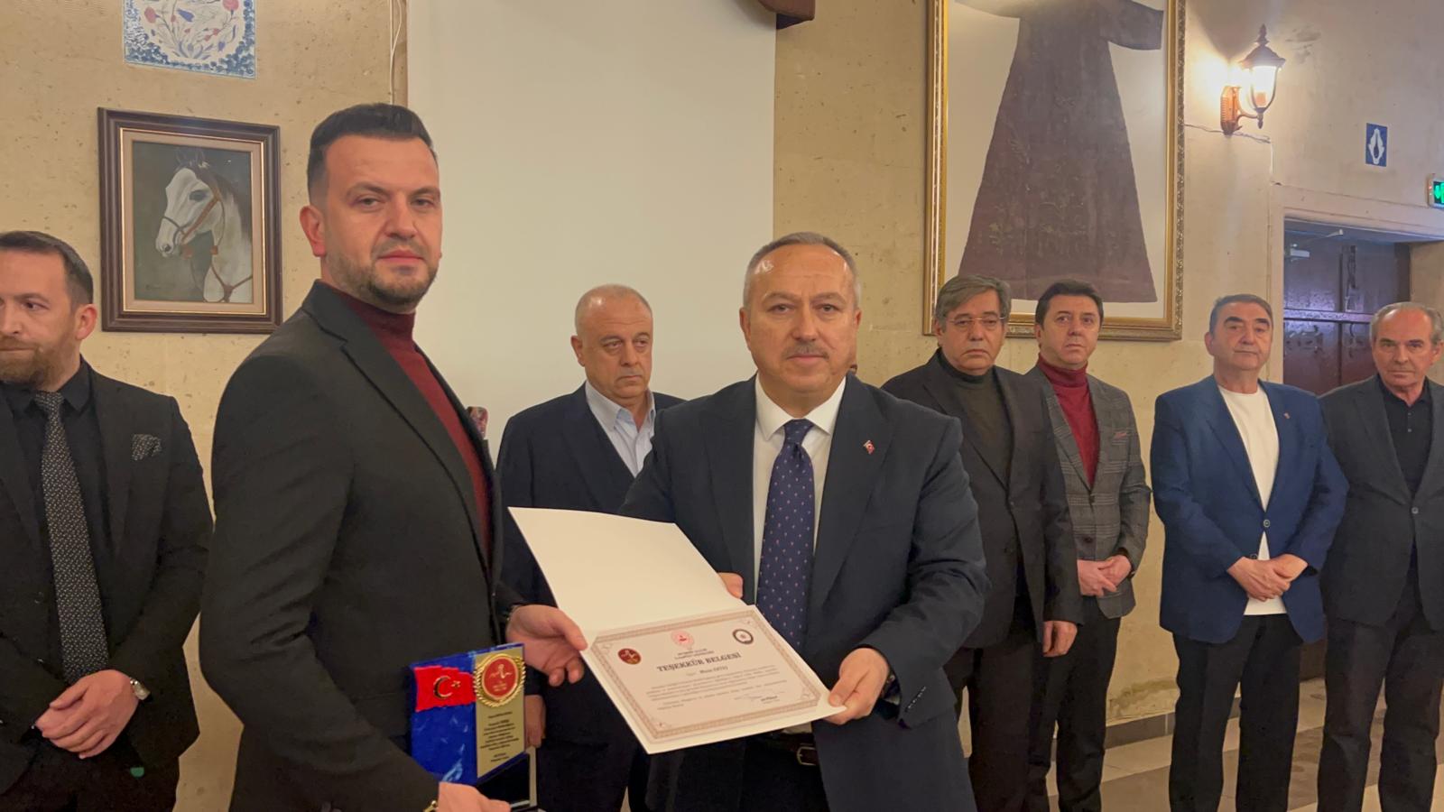 Teslim törenine katılan Nevşehir protokolü ve güvenlik yetkilileri