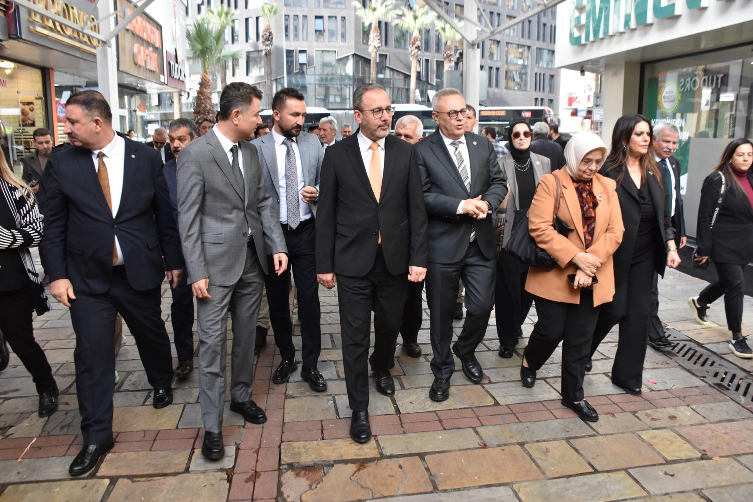 İzmir Engelli İstişare Toplantısı Katılımcıları