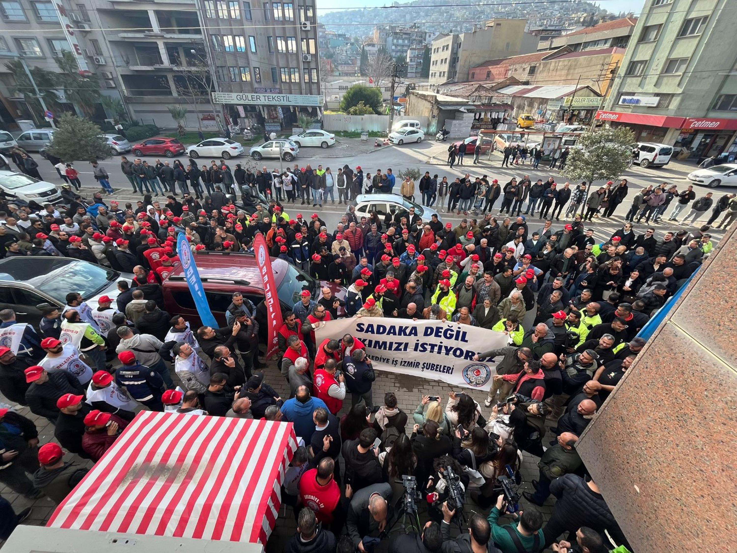 Belediye işçileri eylemde
