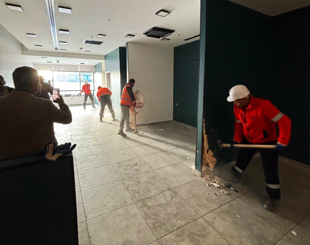 Şişli Metruk Bina Yıkımı