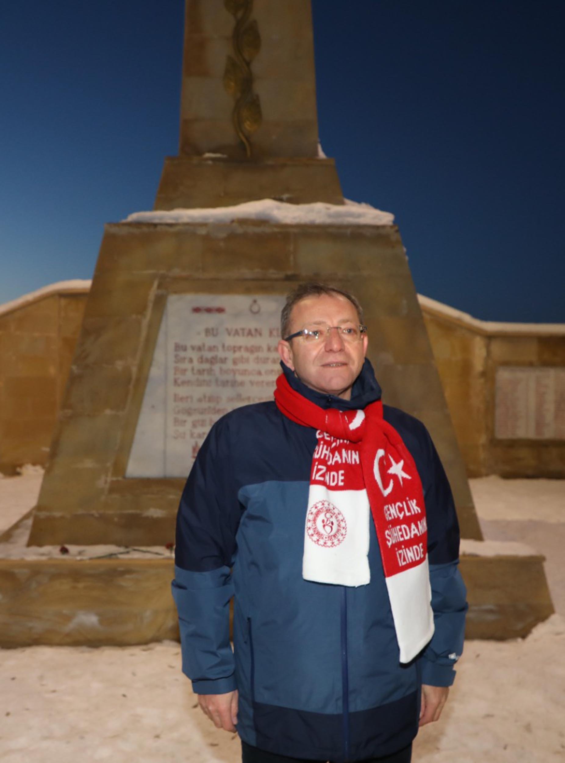 Vali Ziya Polat Sarıkamış Şehitliği