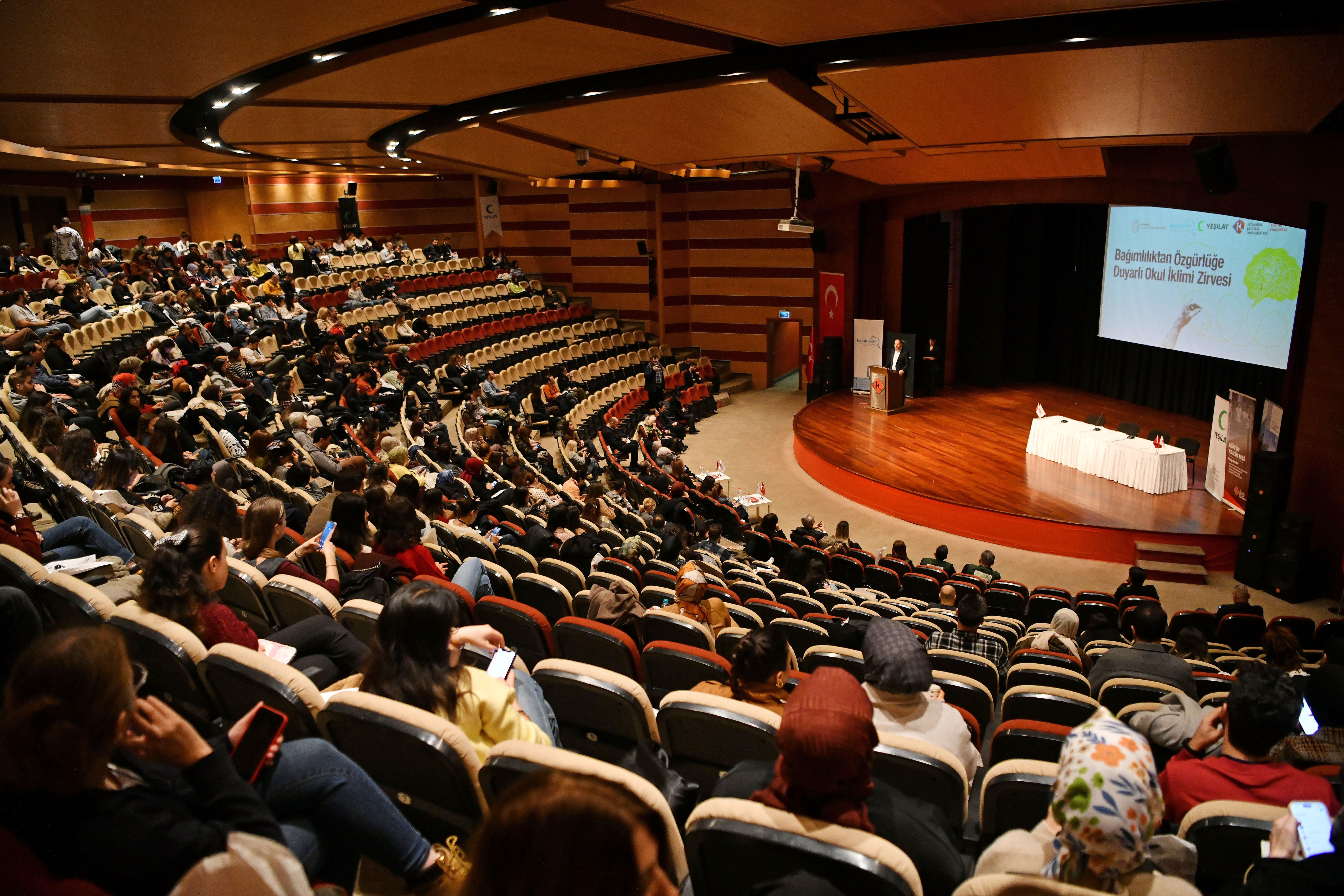 İstanbul Kültür Üniversitesi Rektörü Prof. Dr. Fadime Üney Yüksektepe