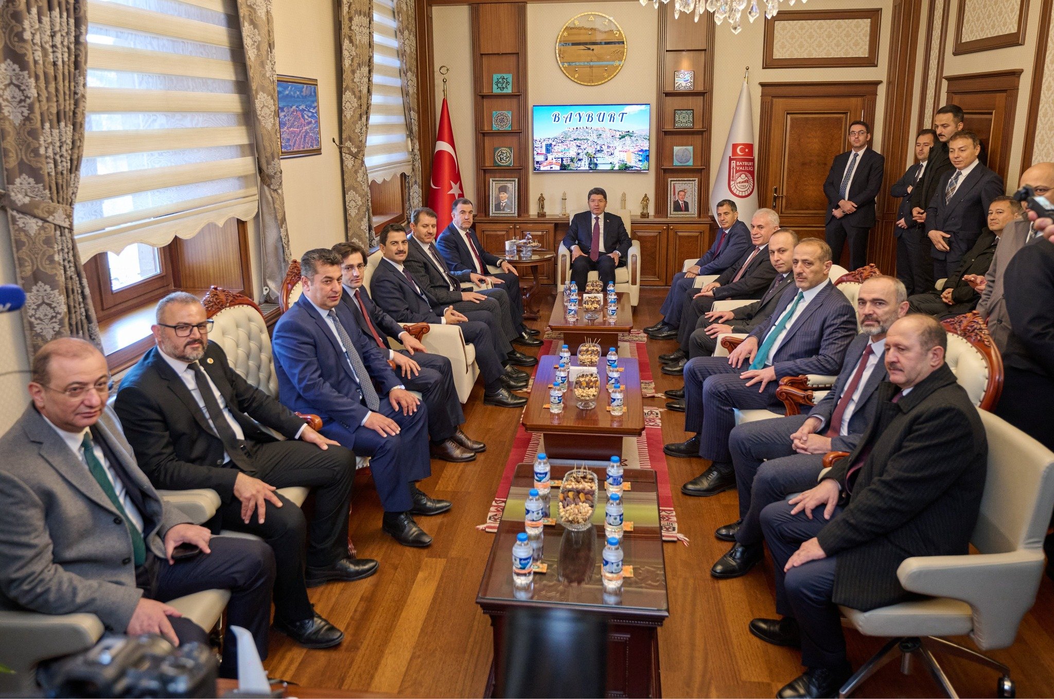 Adalet Bakanı Yılmaz Tunç Bayburt programında