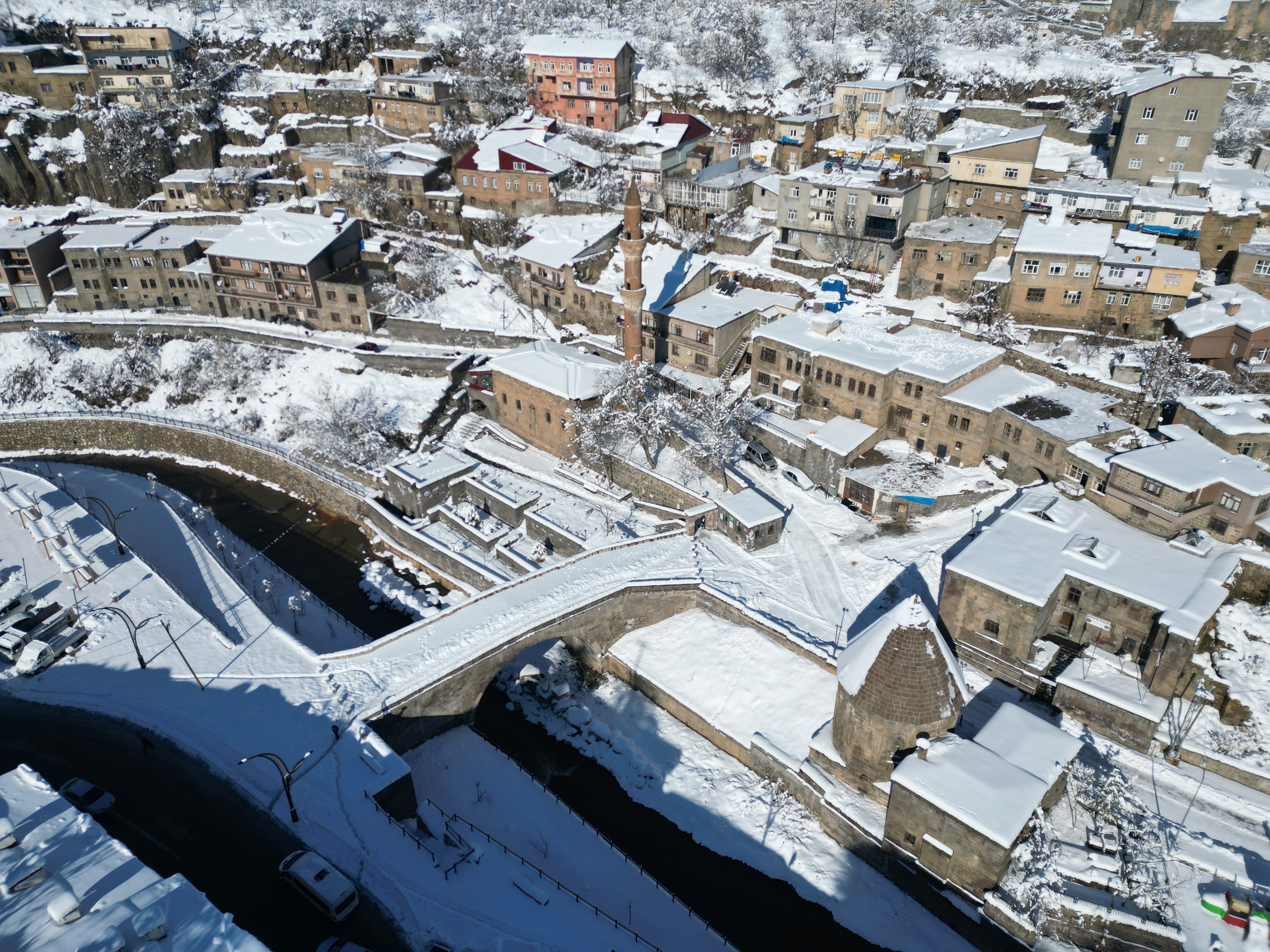 Bitlis tarihi köprüler kar