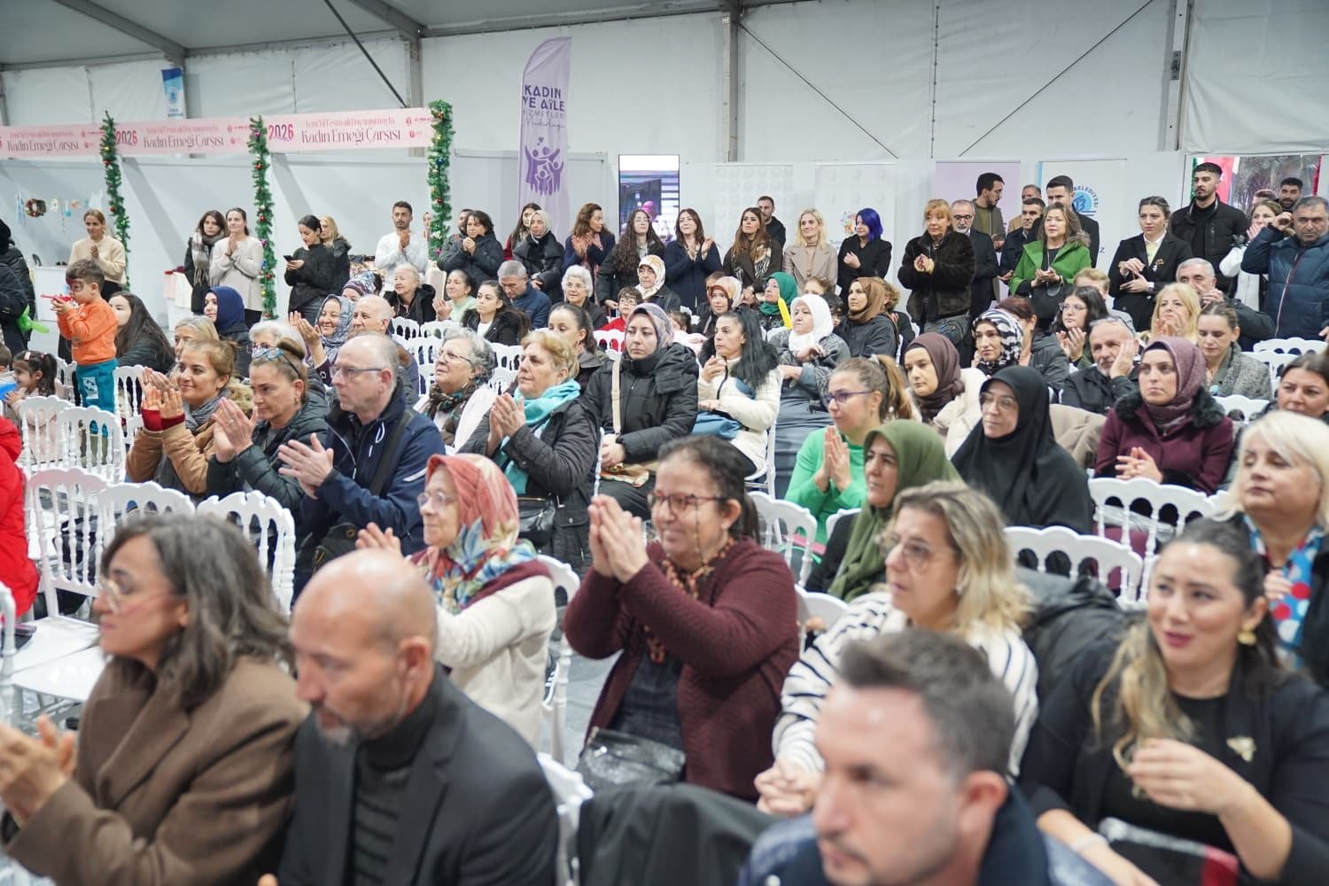 Eren Ali Bingöl Kadın Emeği Çarşısı ziyareti