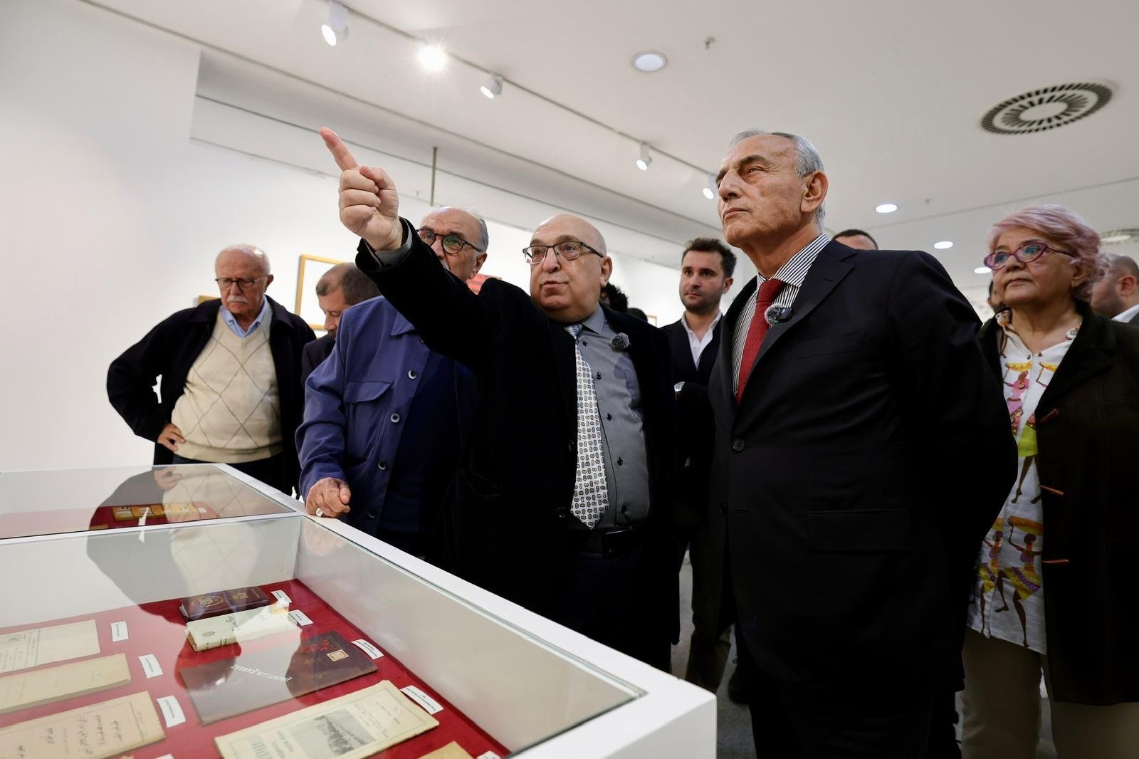 Sahaflar Birliği Derneği Başkanı Emin Nedret İşli