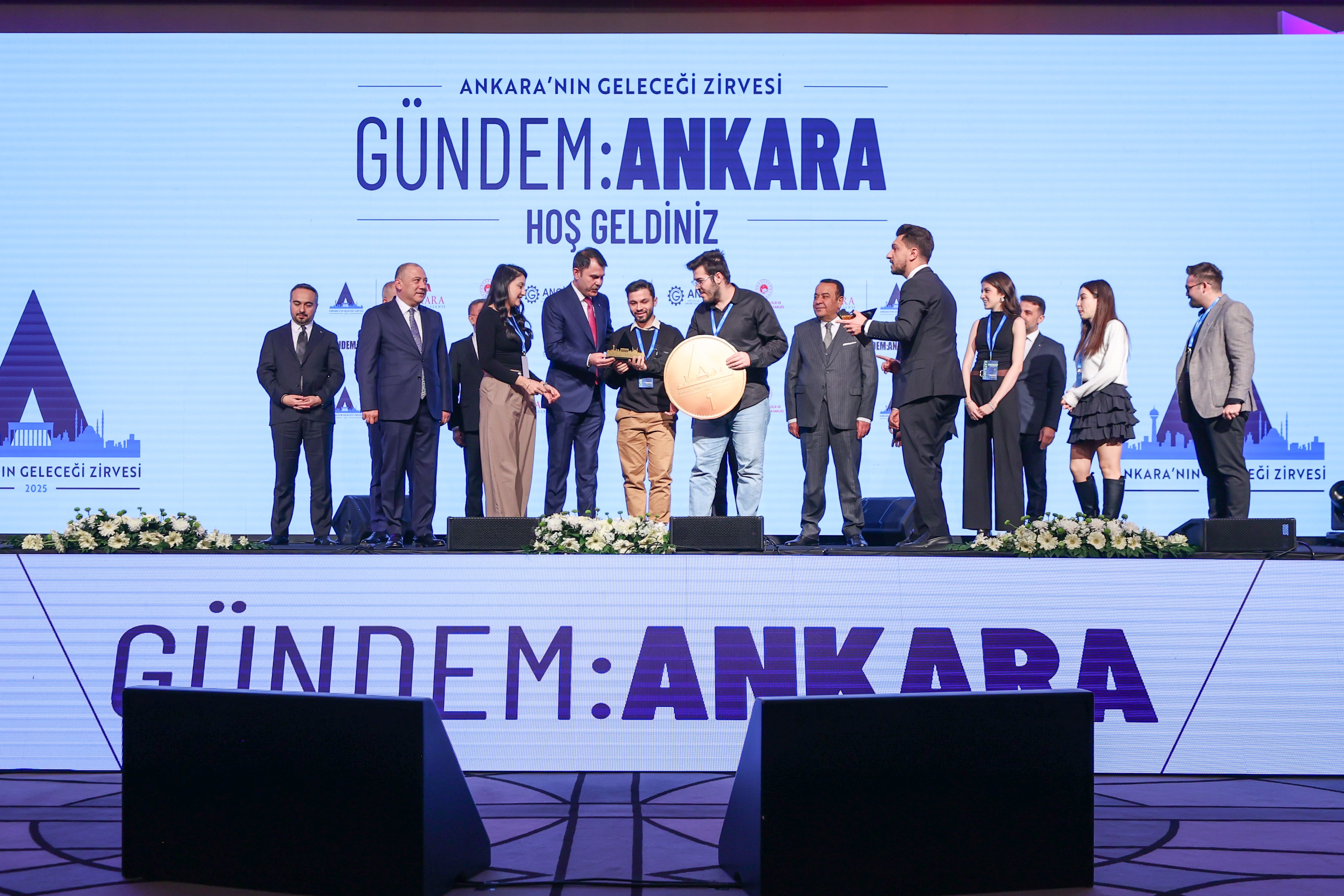 Bakan Kurum iş insanlarıyla