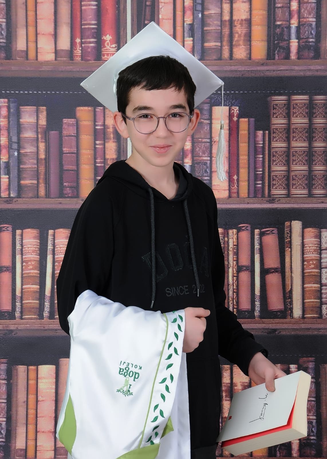 Cemile Yıldız mezar taşı