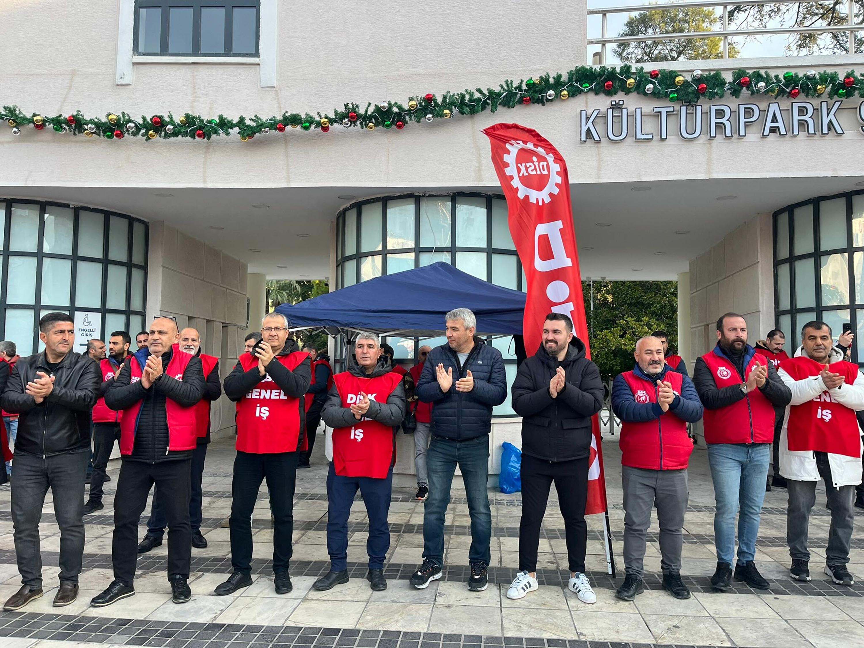 İzmir işçi eylemi protesto