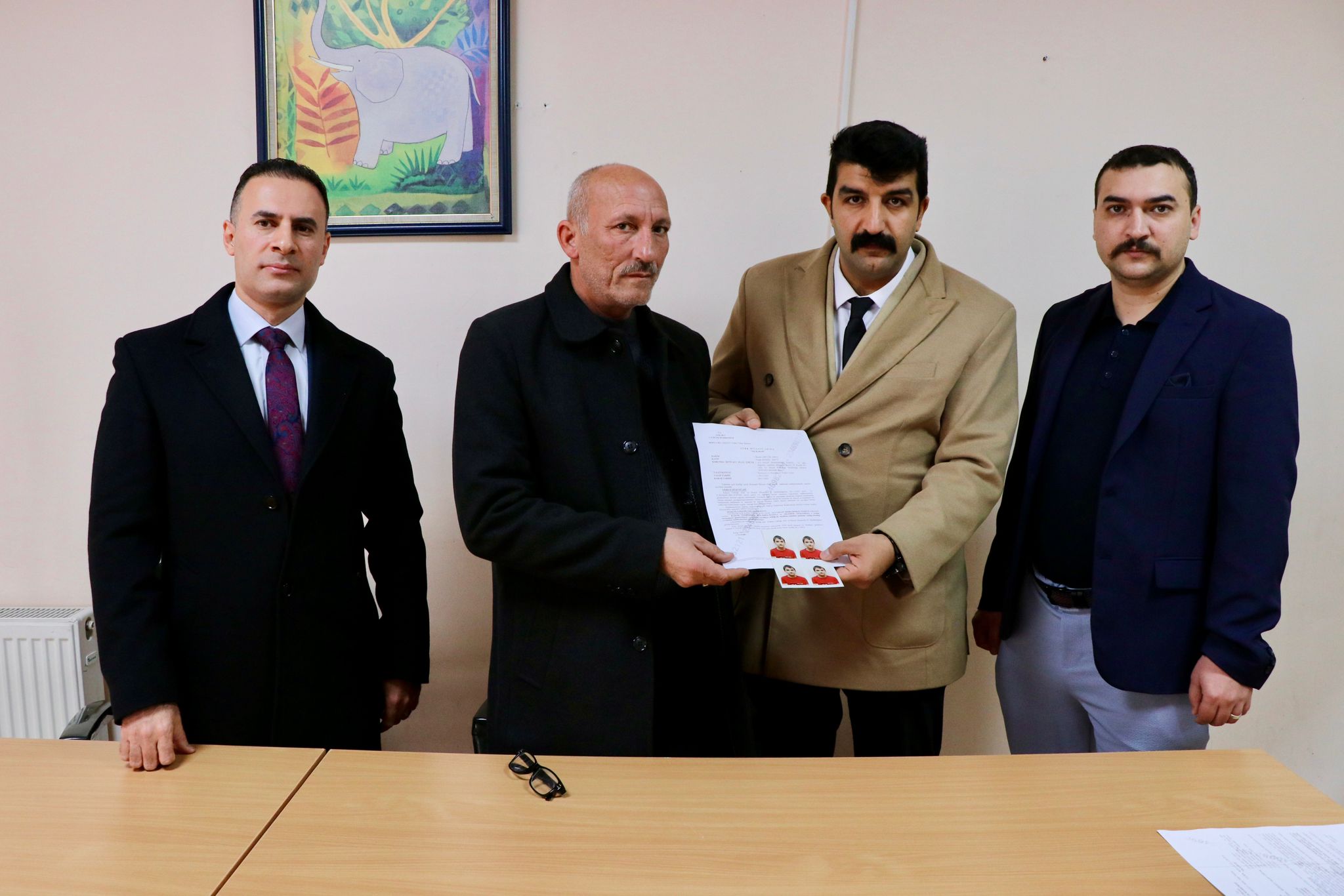 Ali Gazi ailesi ile birlikte