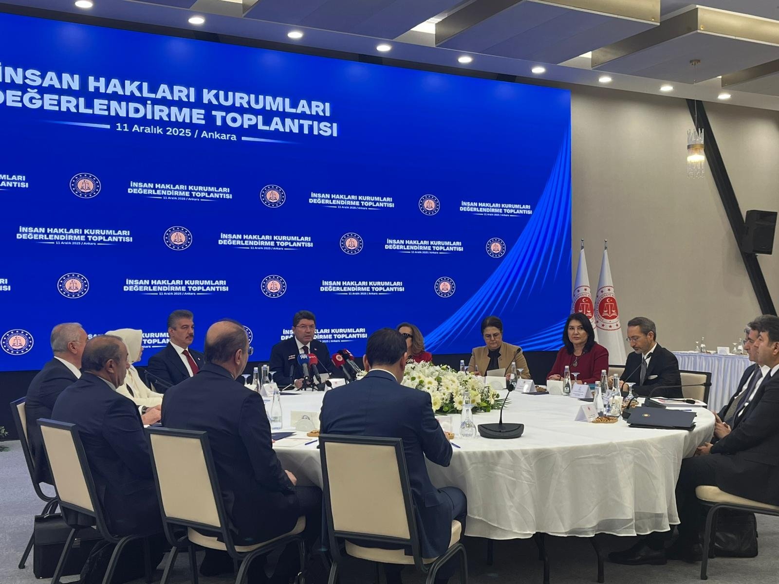 Adalet Bakanı Yılmaz Tunç toplantıda