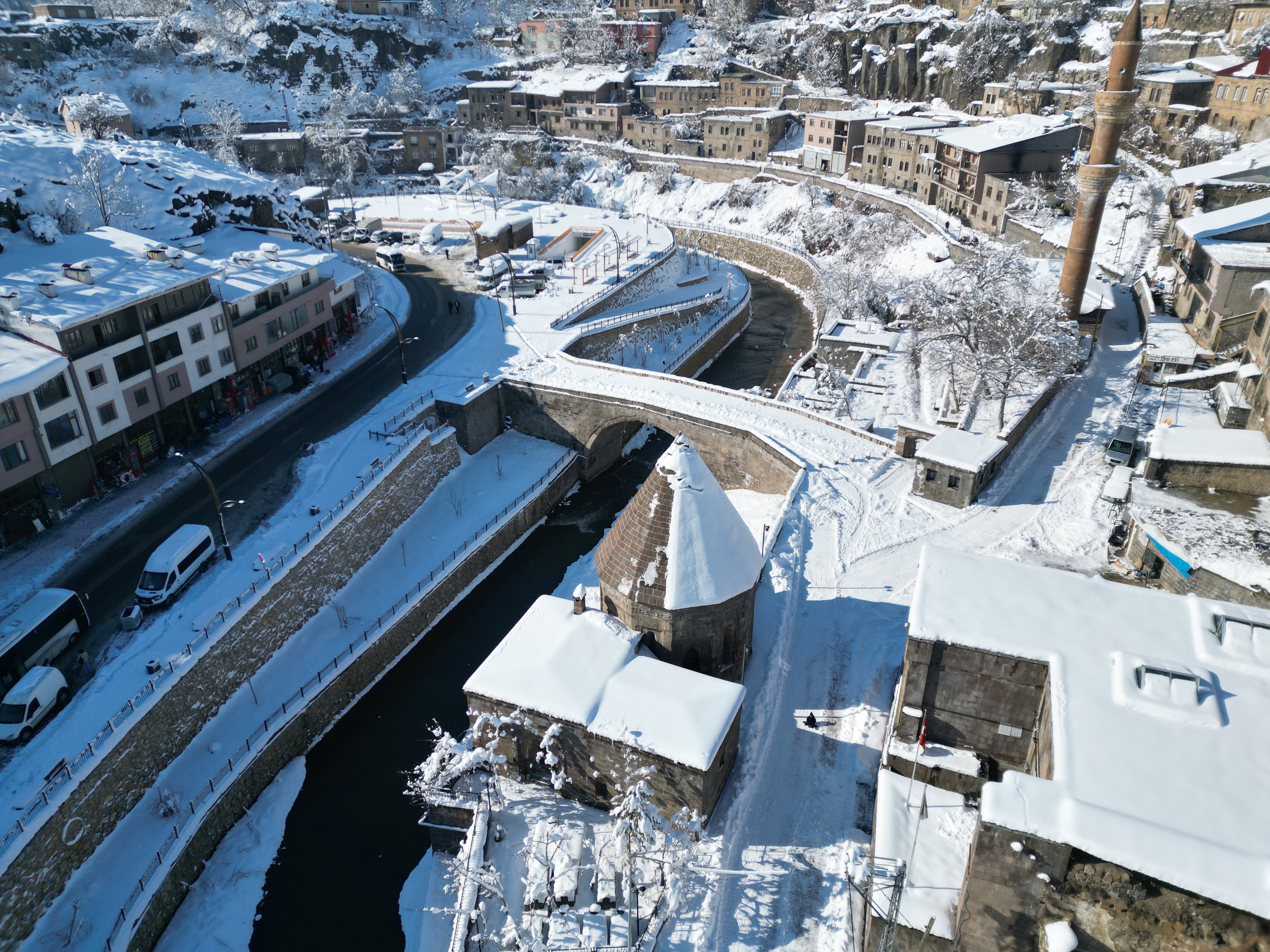 Bitlis karla mücadele ekipleri