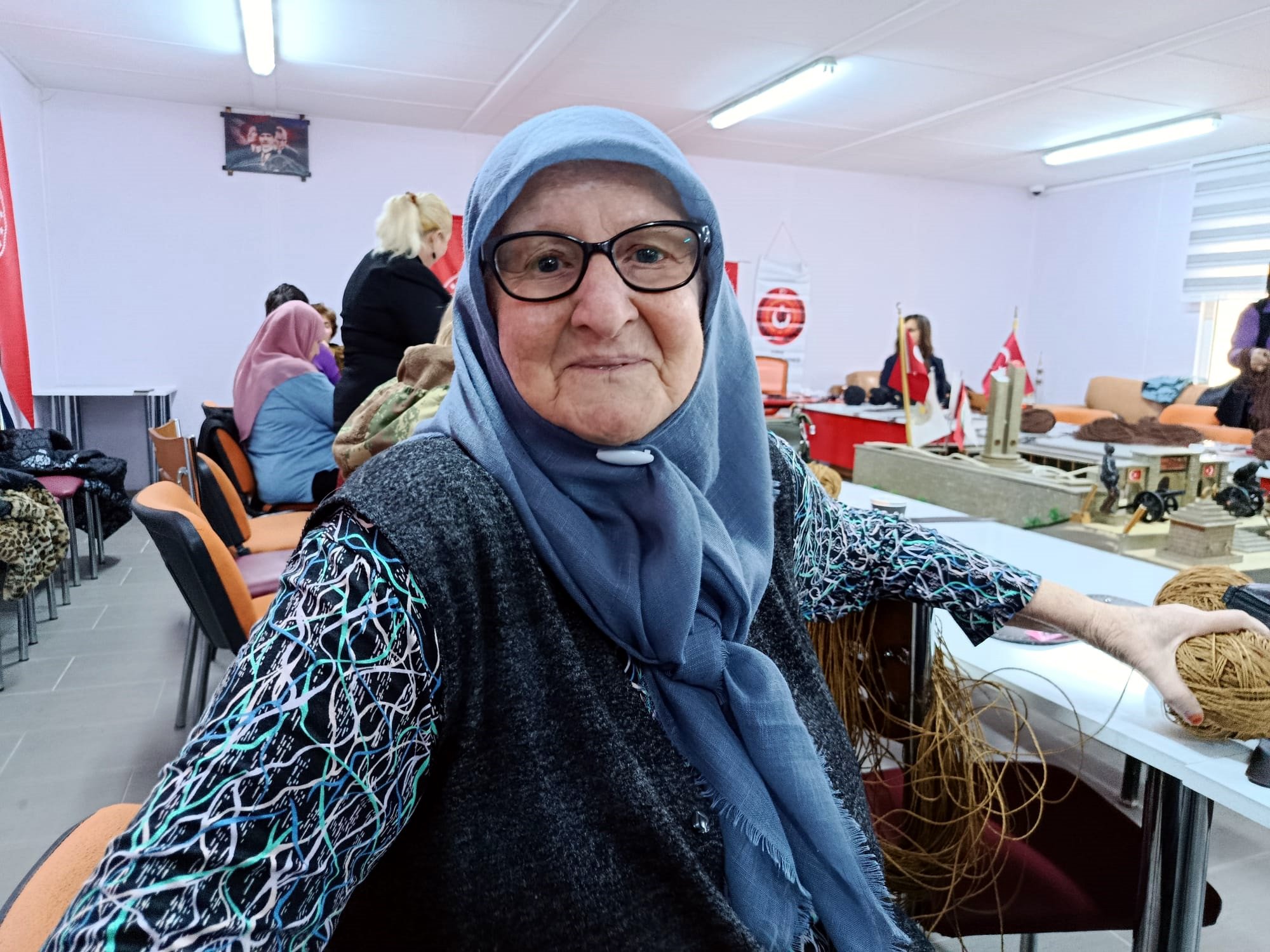 Şehit Annesi Münevver Zogo