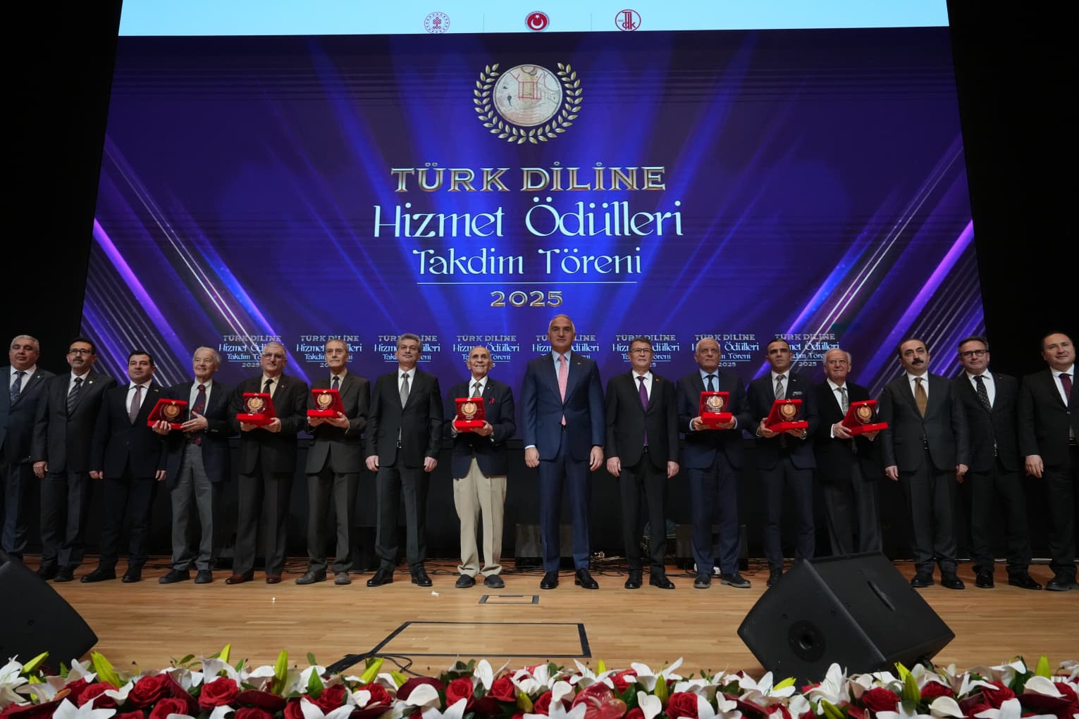Türk Diline Hizmet Ödül Töreni Kapanış